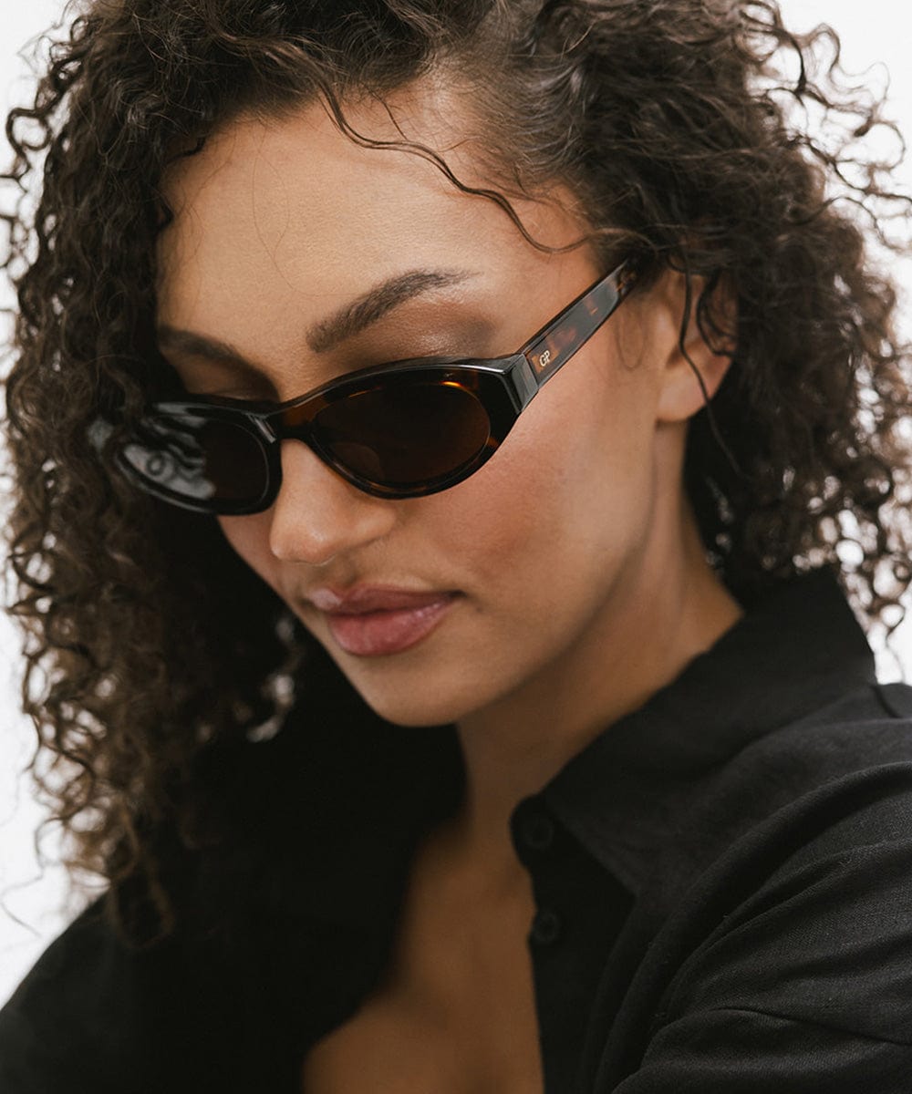 Stylish Demi Cat Eye Sunglasses for Women - UV Protection & Polarized Lenses - Perfect for Driving, Beach & Outdoor Activities