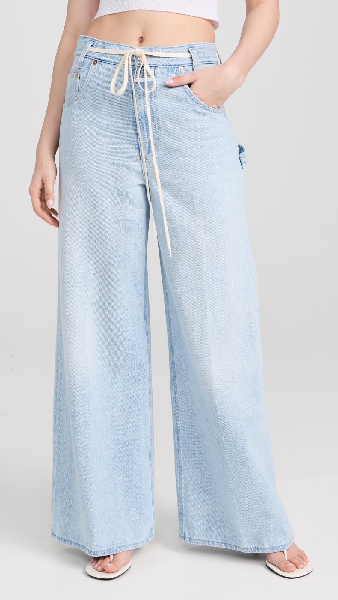 Stylish Women's Morus High-Waisted Closed Jeans - Perfect for Casual Outfits, Office Wear & Weekend Errands