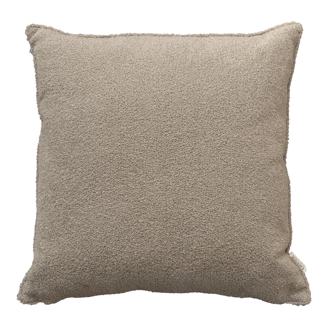 Free Scatter Cushion - Soft Decorative Throw Pillow for Sofa, Bed & Home Decor - Perfect for Living Room, Bedroom & Outdoor Use