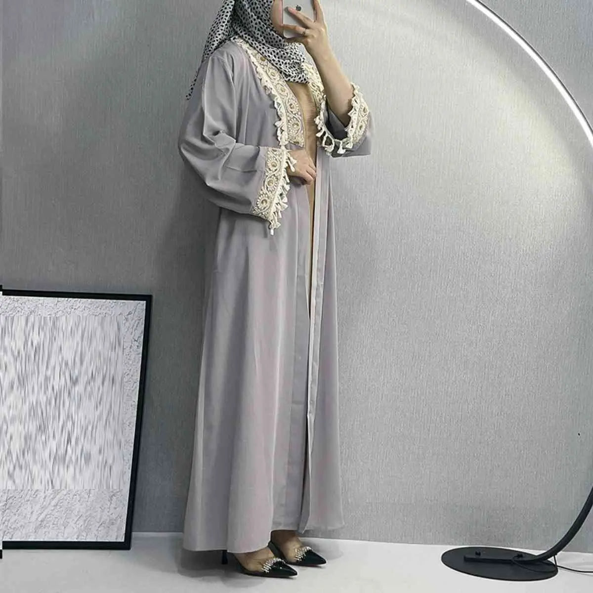 Elegant Muslim Women's Open Abaya Dress with Embroidery Tassel - Modest Islamic Cardigan for Prayer, Eid & Special Occasions