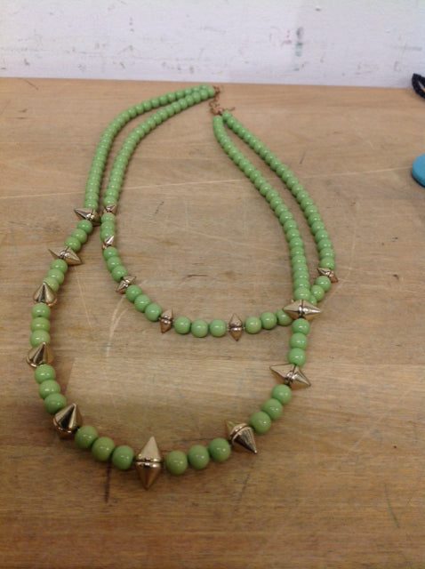 Green & Gold Beaded Necklace for Women - Elegant Bohemian Jewelry for Parties, Weddings & Everyday Wear