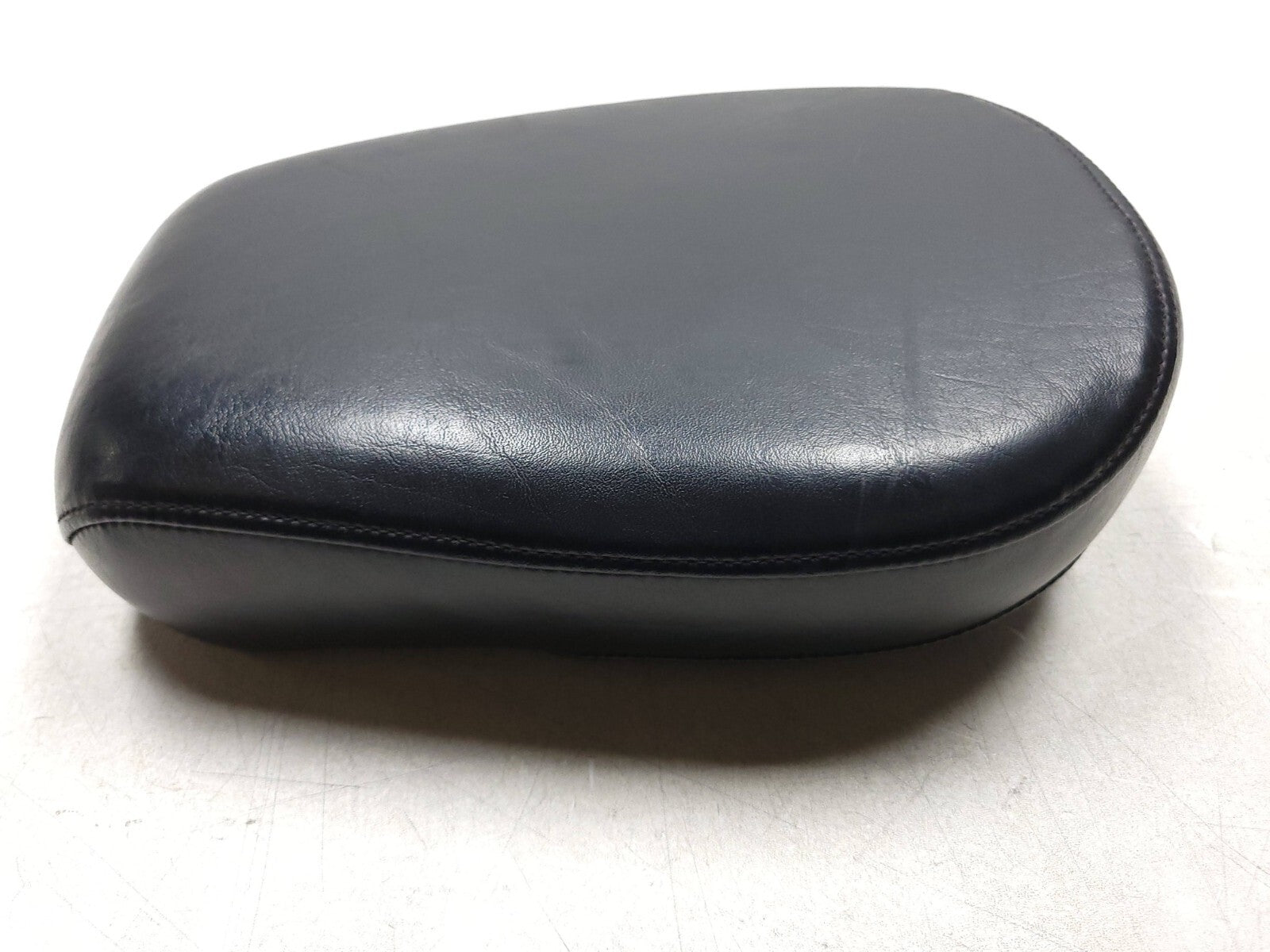 Yamaha V Star 650 XVS650 Classic OEM Front & Rear Seat - Perfect for Motorcycle Replacement & Customization | Ideal for Cruiser Riders & Restoration Projects