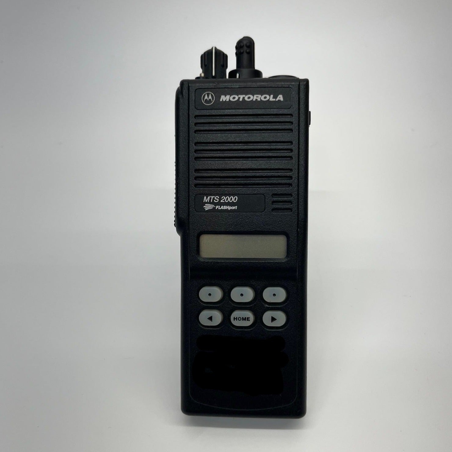 Motorola MTS2000 H01UCF6PW1BN 800MHz Two-Way Portable Radio - Reliable Communication for Construction, Security & Outdoor Adventures