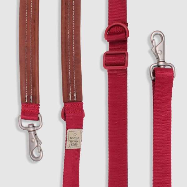 Durable Sputnik Multi-Function Adjustable Red Dog Leash for Small & Large Dogs - Perfect for Walking, Running & Outdoor Adventures