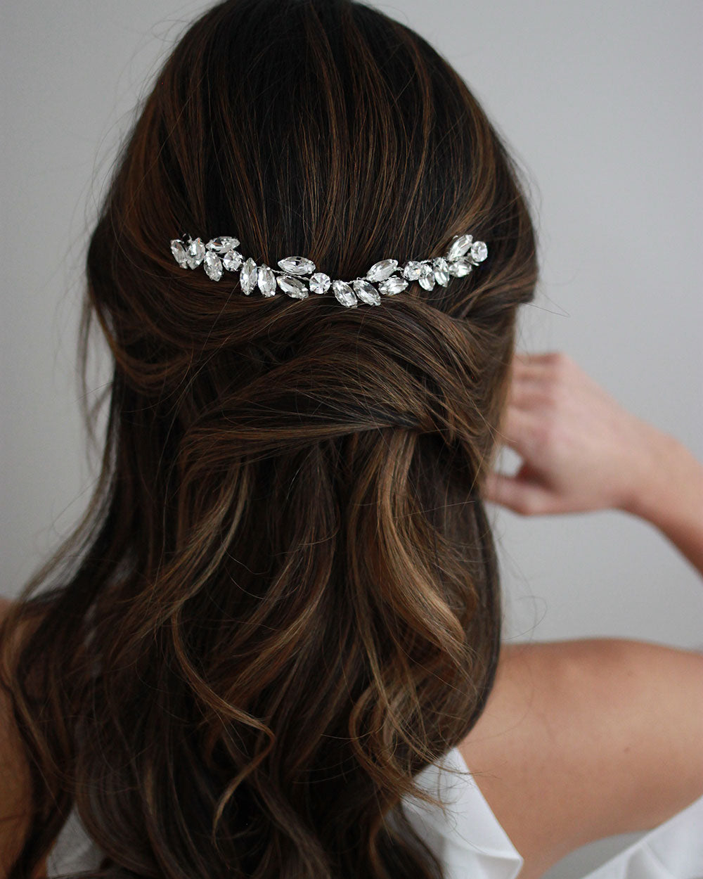 Nora Crystal Backpiece - Elegant and Stylish Back Jewelry for Women | Perfect for Parties, Weddings, and Special Occasions