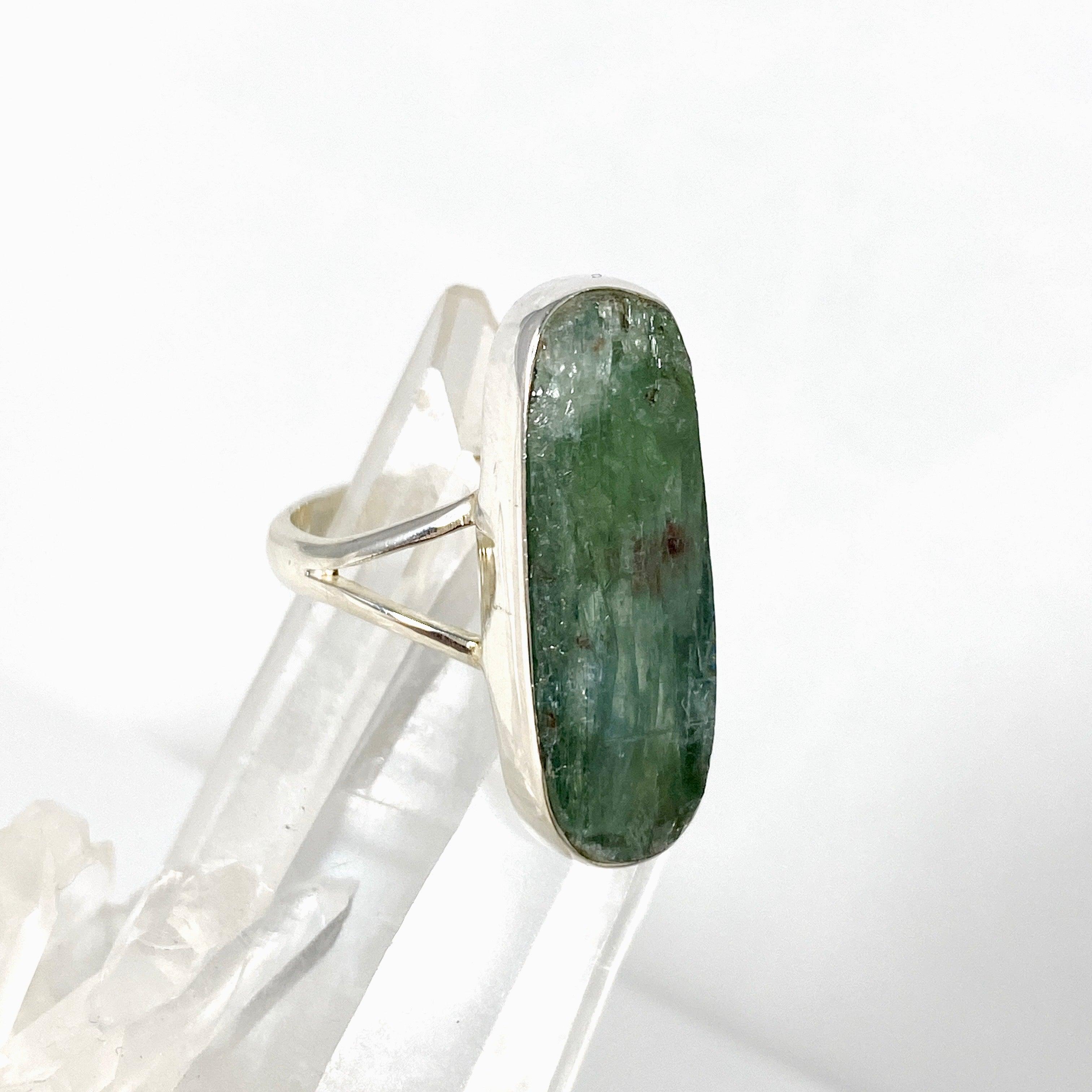 Natural Green Kyanite Oval Ring - Size 8 Sterling Silver Jewelry KRGJ2710 for Meditation & Energy Healing