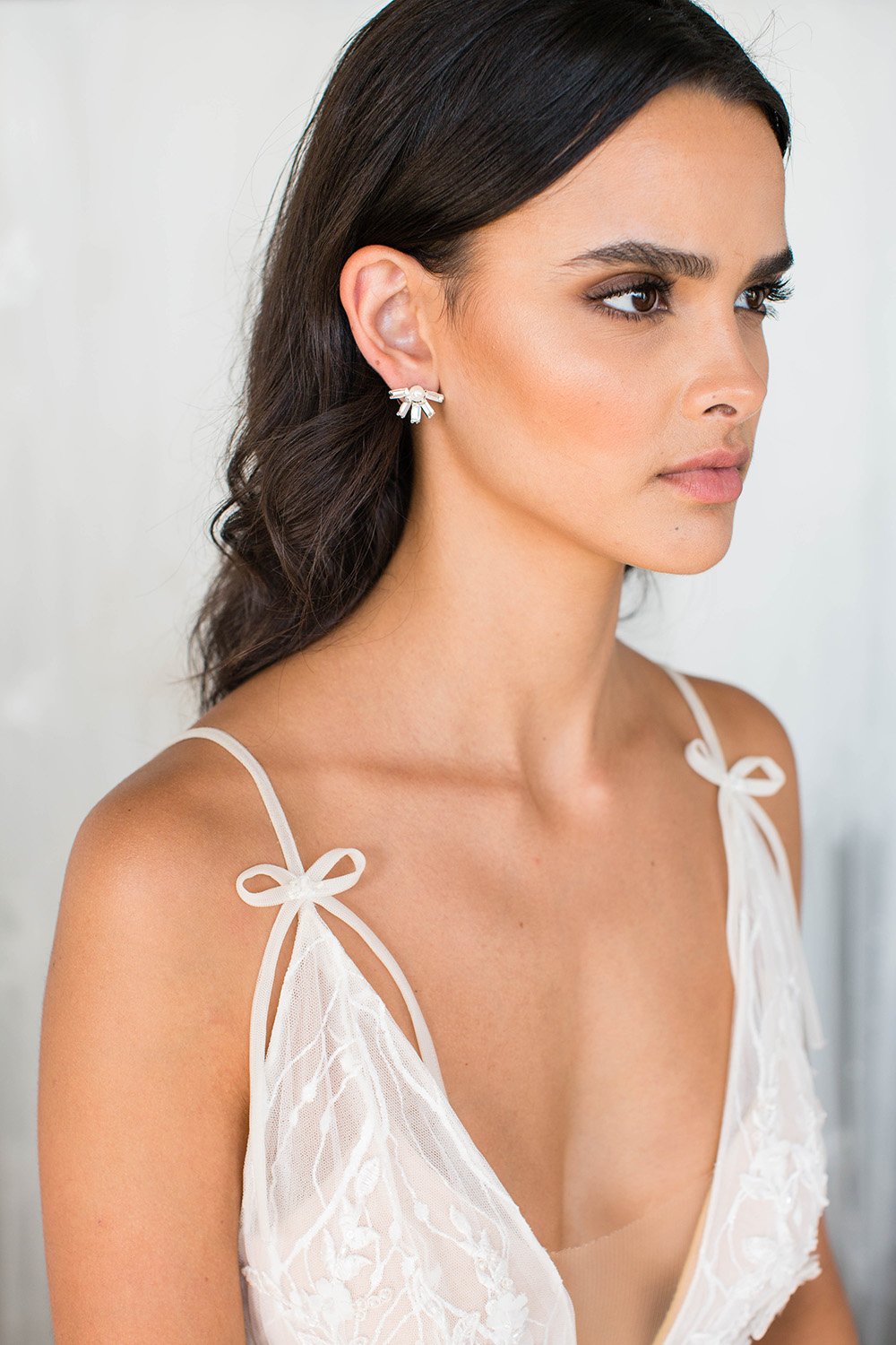 Coralie Opal & Crystal Jewelry Set - Elegant Necklace & Earrings for Women, Perfect for Parties, Weddings & Special Occasions
