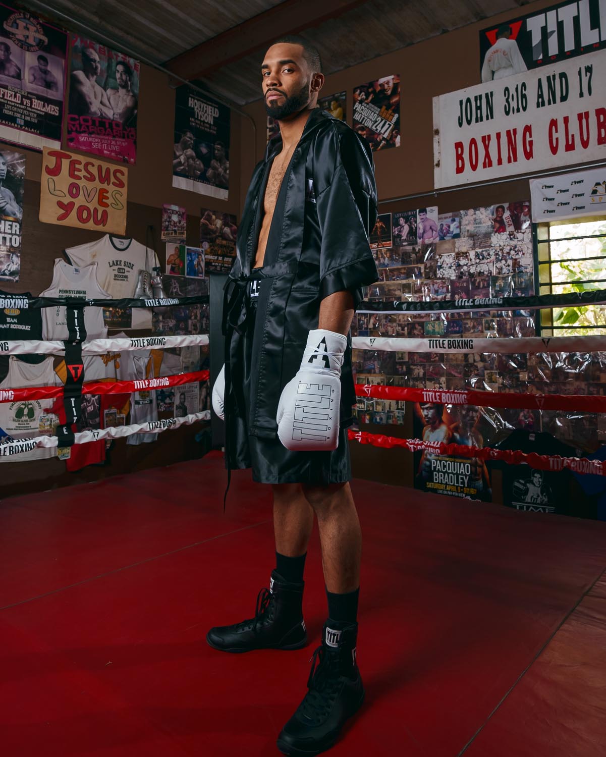 TITLE Boxing Fingertip Training Robe - Premium Boxing & MMA Sparring Gear for Fighters - Perfect for Gym Workouts, Martial Arts Training & Competition