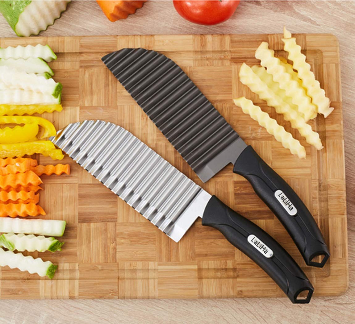 Stainless Steel Crinkle Cutter Knife - Wavy French Fry & Veggie Chopper for Dough, Potatoes, Chips - Medium Black Kitchen Tool for Garnishing, Cooking & Food Prep