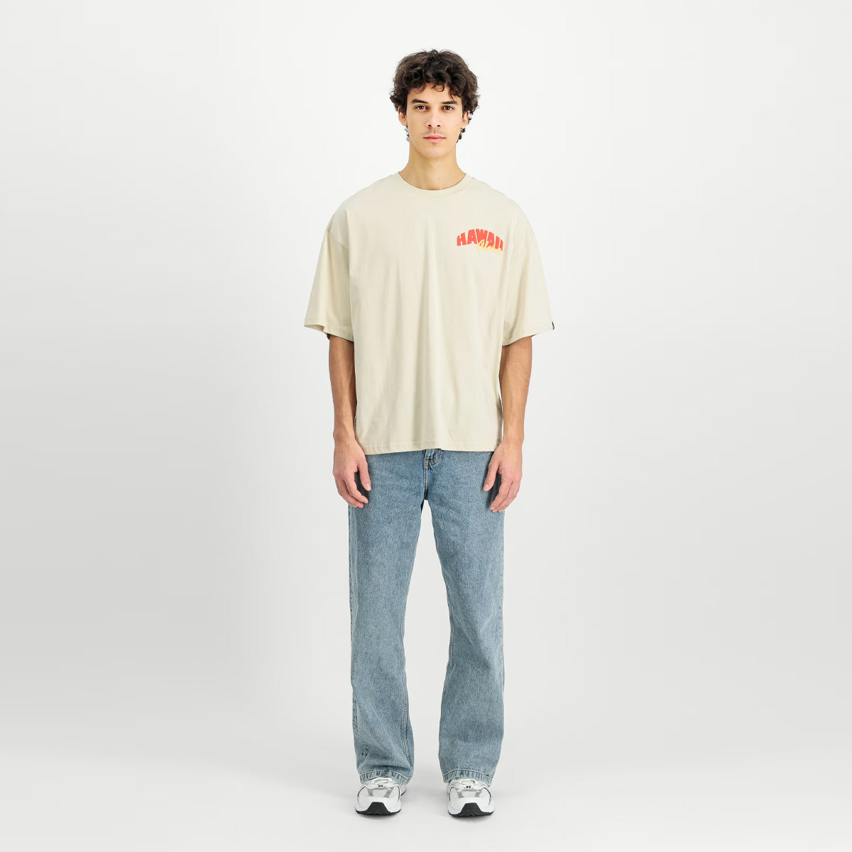 Alpha Industries Vintage Aloha Print White T-Shirt - Retro Hawaiian Style for Men & Women - Perfect for Beach, Summer & Casual Wear