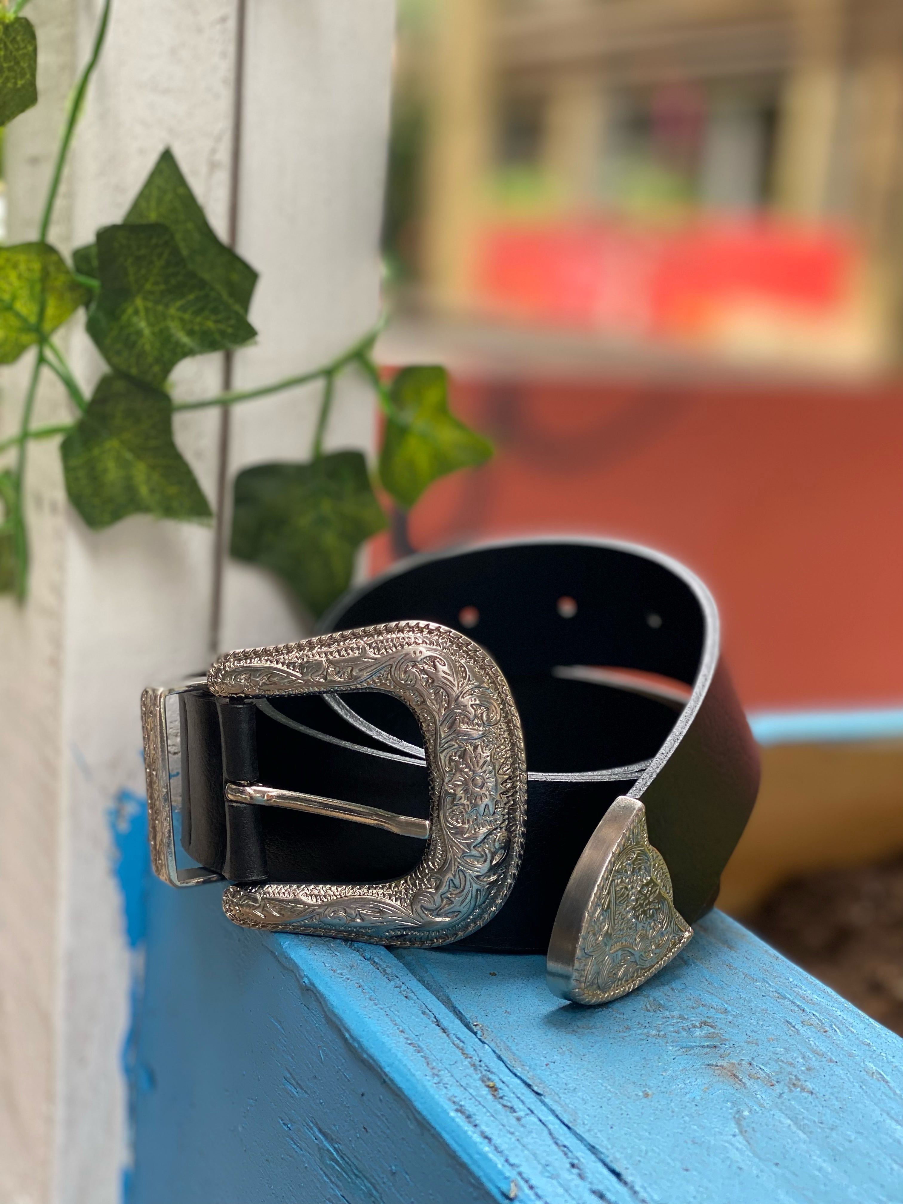 Novacas Emmylou Black & Silver Genuine Leather Belt for Women | Stylish Dress & Casual Wear | Perfect for Office, Jeans & Special Occasions