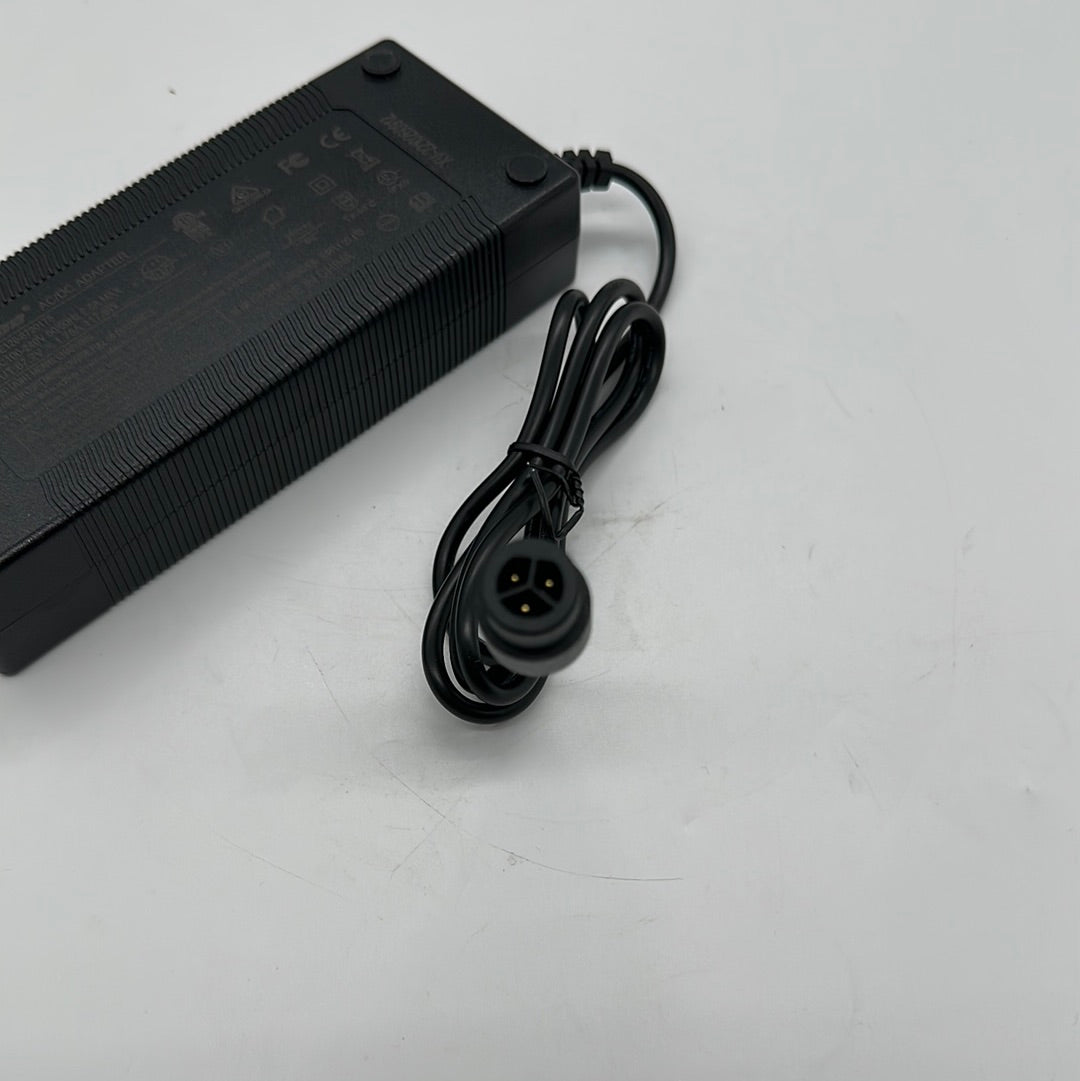 Wolf Warrior X GT 67.2V 1.75A Standard Electric Scooter Charger - Fast Charging for Commuting & Outdoor Adventures
