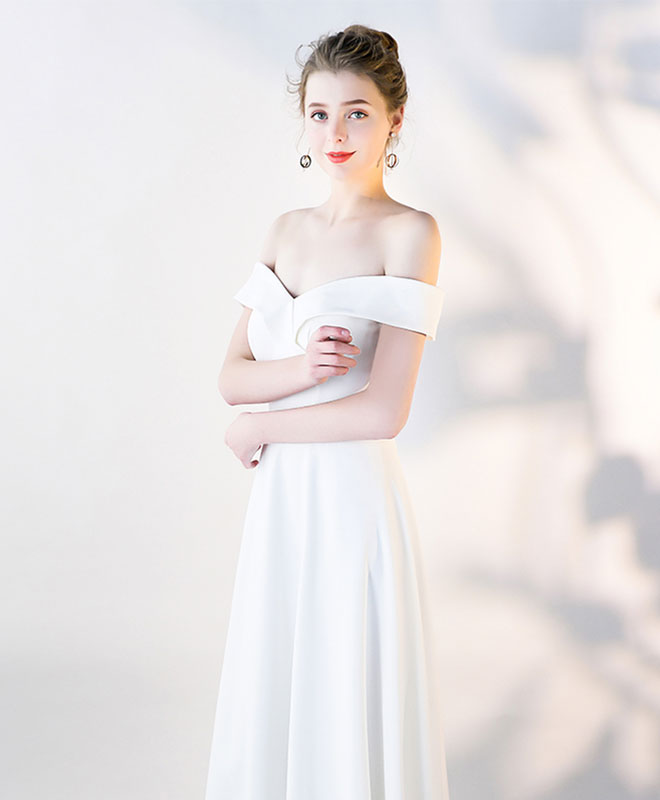 Elegant V-Neck Long Prom Dress for Women - Formal Evening Gown for Homecoming, Ball, and Special Occasions