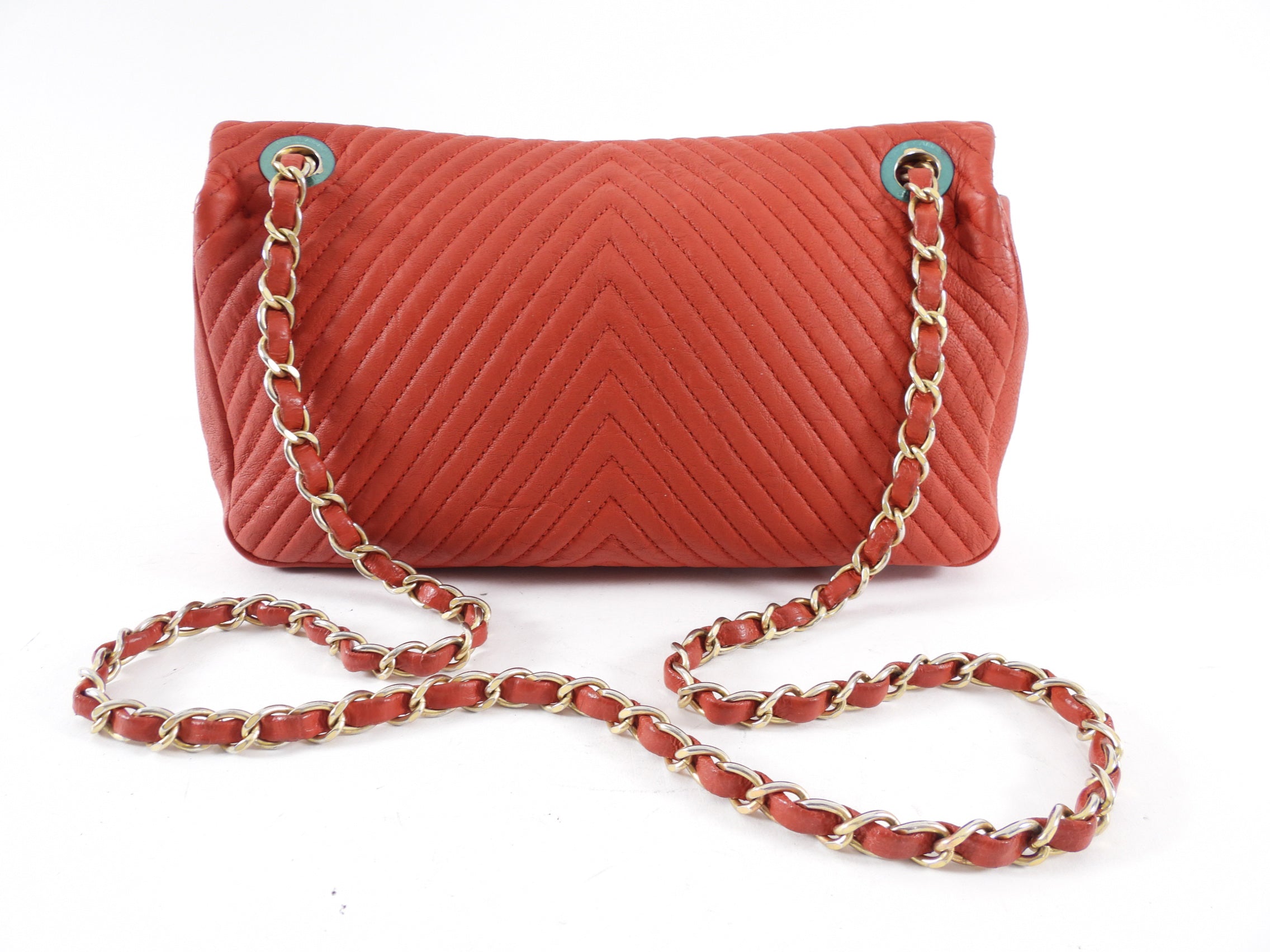 Chanel Chevron Quilted Small Flap Bag in Red - Luxury Crossbody Purse for Women, Perfect for Date Night & Special Occasions
