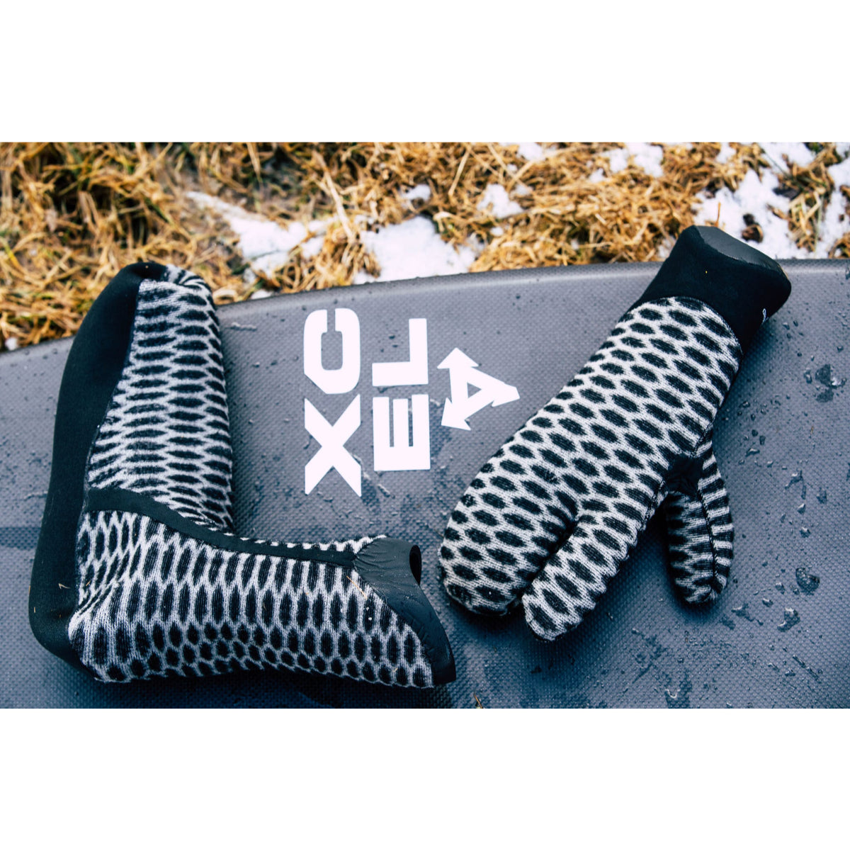 XCEL Drylock 5mm Lobster Gloves (3-Finger) for Cold Water Diving, Surfing & Fishing - Premium Neoprene Hand Protection