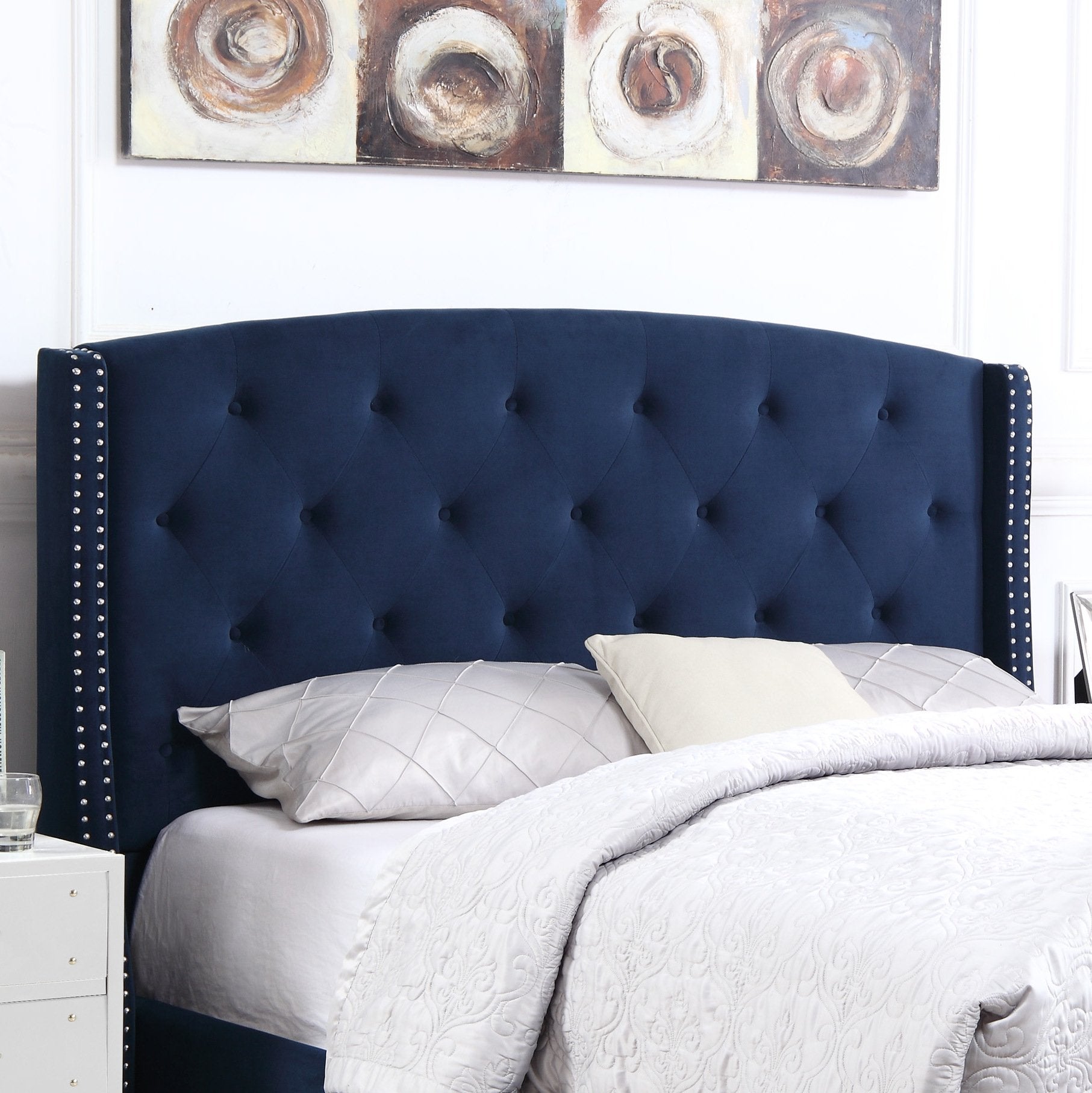 Roundhill Furniture Summit Wingback Tufted Velvet Upholstered Queen Bed in Royal Blue - Luxurious Bedroom Centerpiece for Master Suite or Guest Room