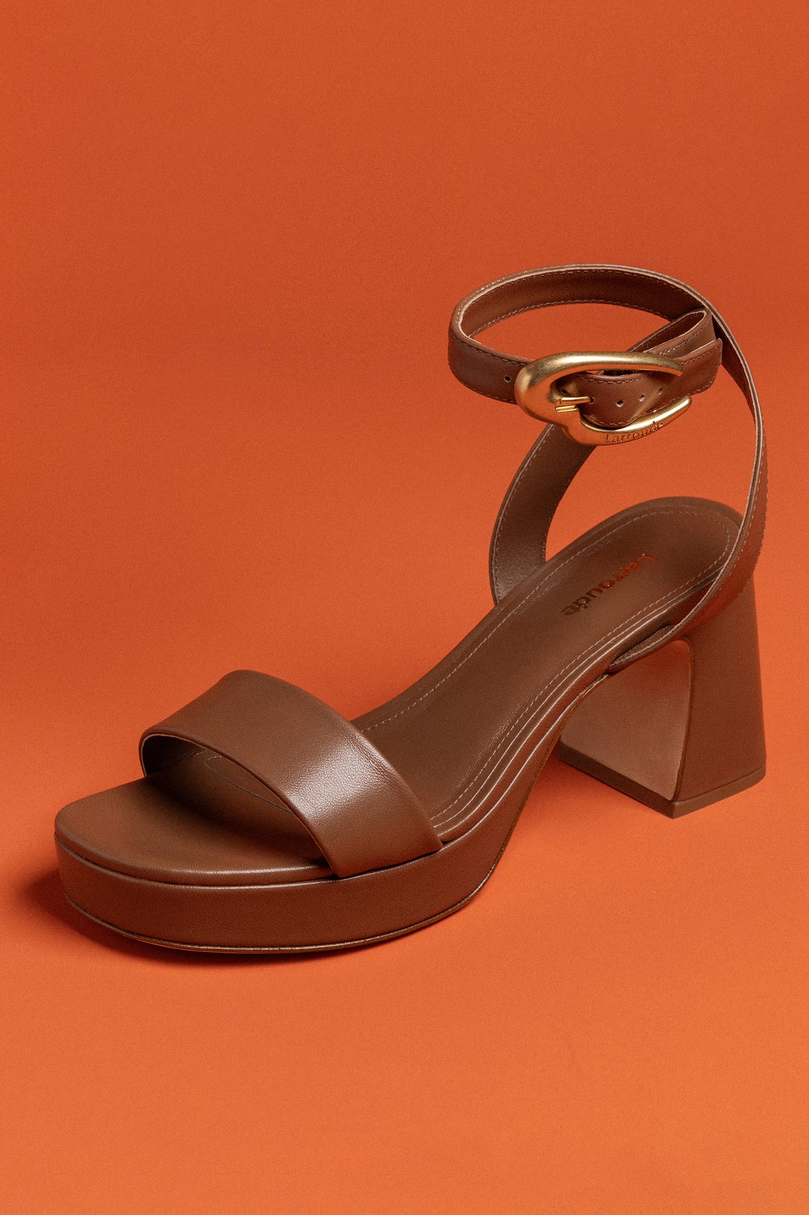 Dolly Verona Low Sandal Women's Comfortable Leather Sandals - Caramel Brown Casual Summer Shoes for Walking, Beach & Vacation