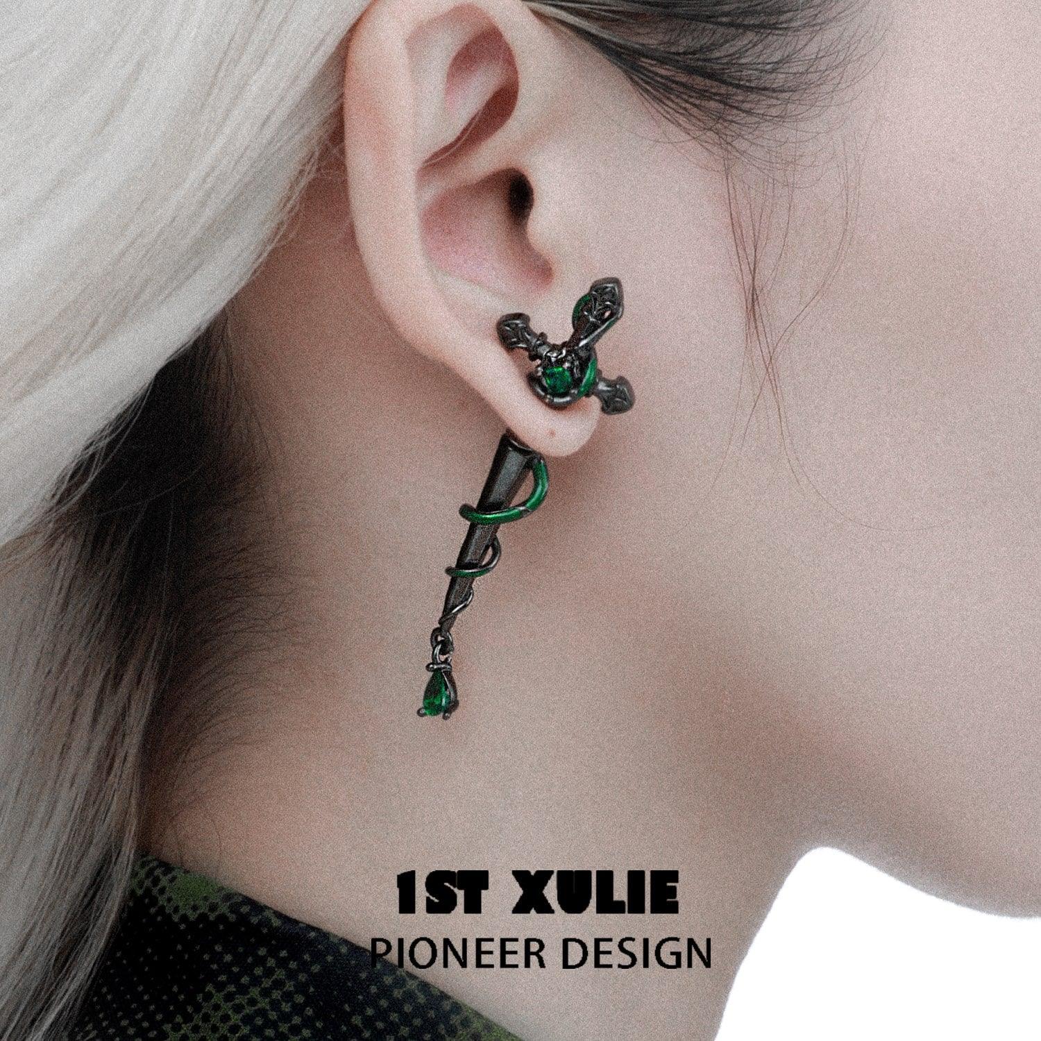 Slytherin House 18K Gold Plated Sword Stud Earrings for Women - Harry Potter Inspired Jewelry Gift for Fans - Perfect for Cosplay, Halloween, and Everyday Wear