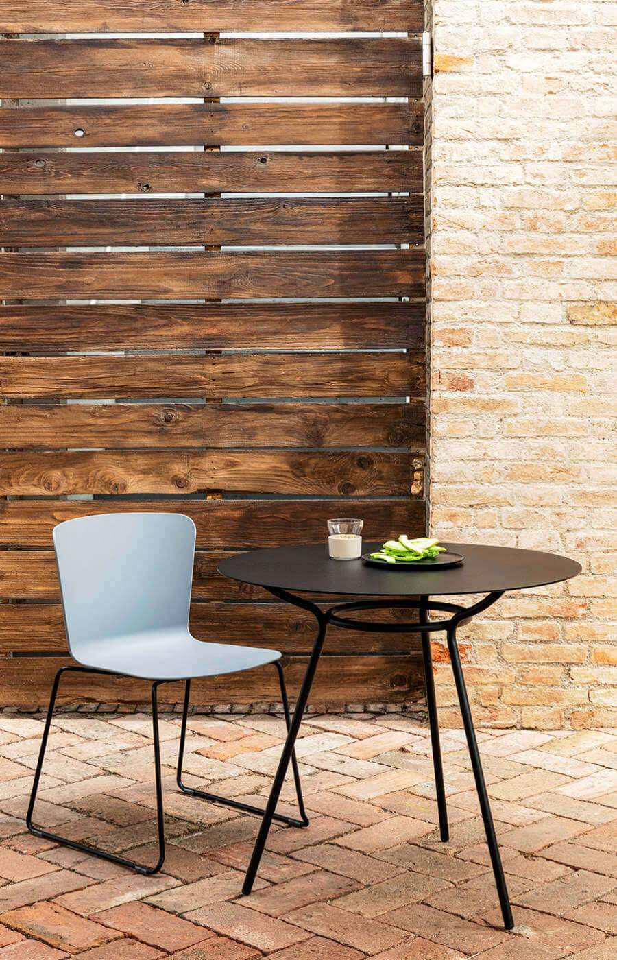 Midj Calla S M_T PP Chair - Modern Plastic Stackable Chair for Home, Office, or Outdoor Use - Perfect for Dining, Conference, and Patio Settings
