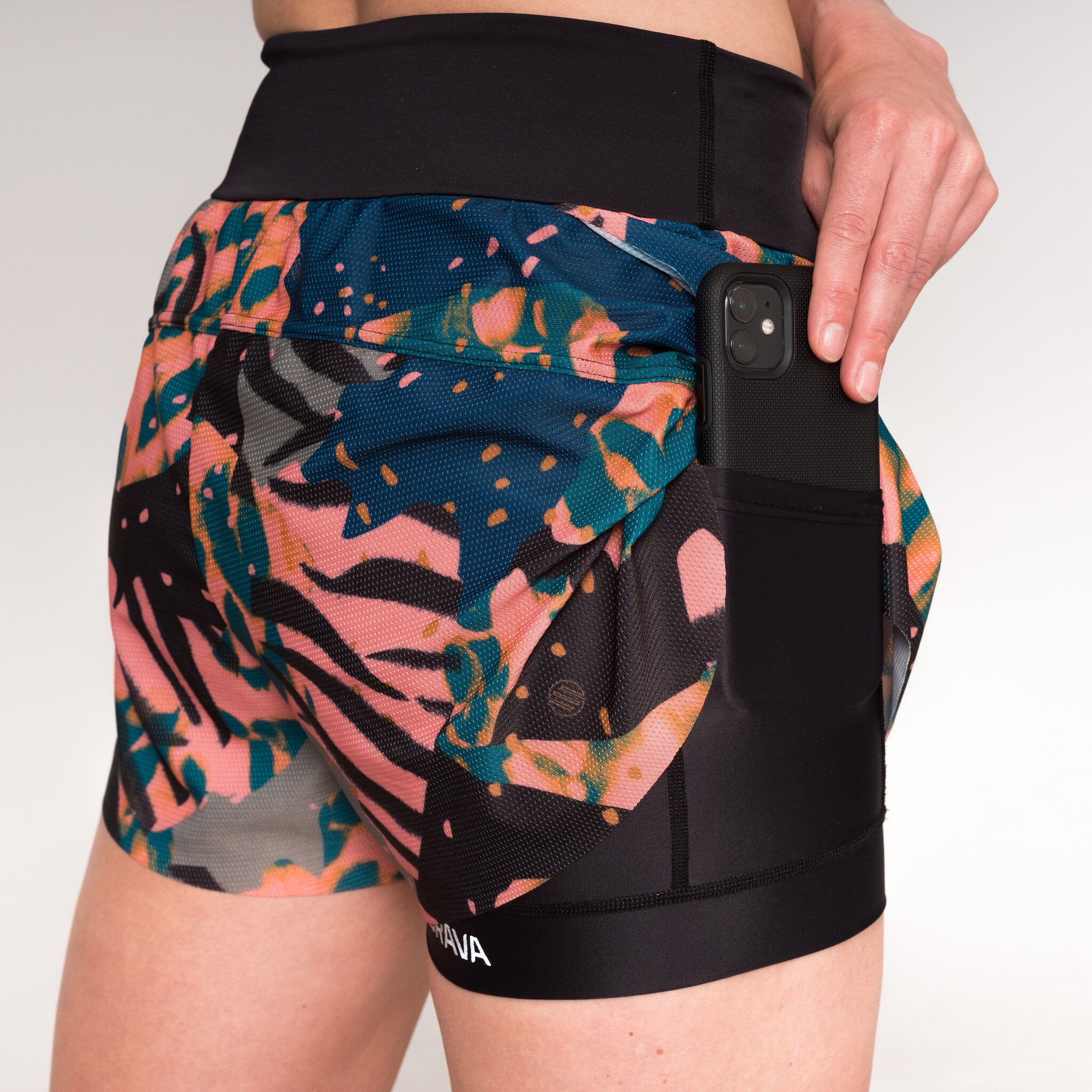 2 in 1 Mesh Split Running Shorts for Women - Breathable High Waist Workout Shorts with Pockets - Perfect for Gym, Jogging & Yoga