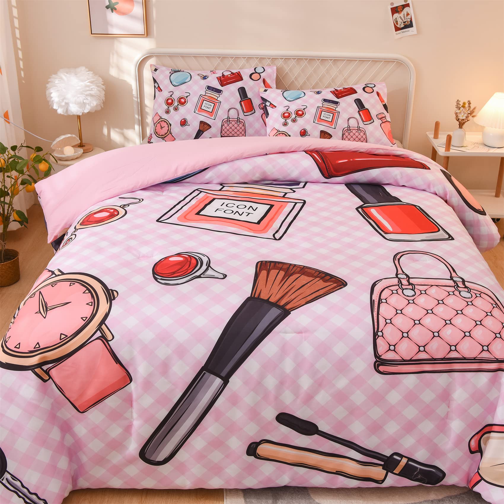 Pink Makeup Theme Quilt Set with Pillowcases - Queen Size for Girls Bedroom