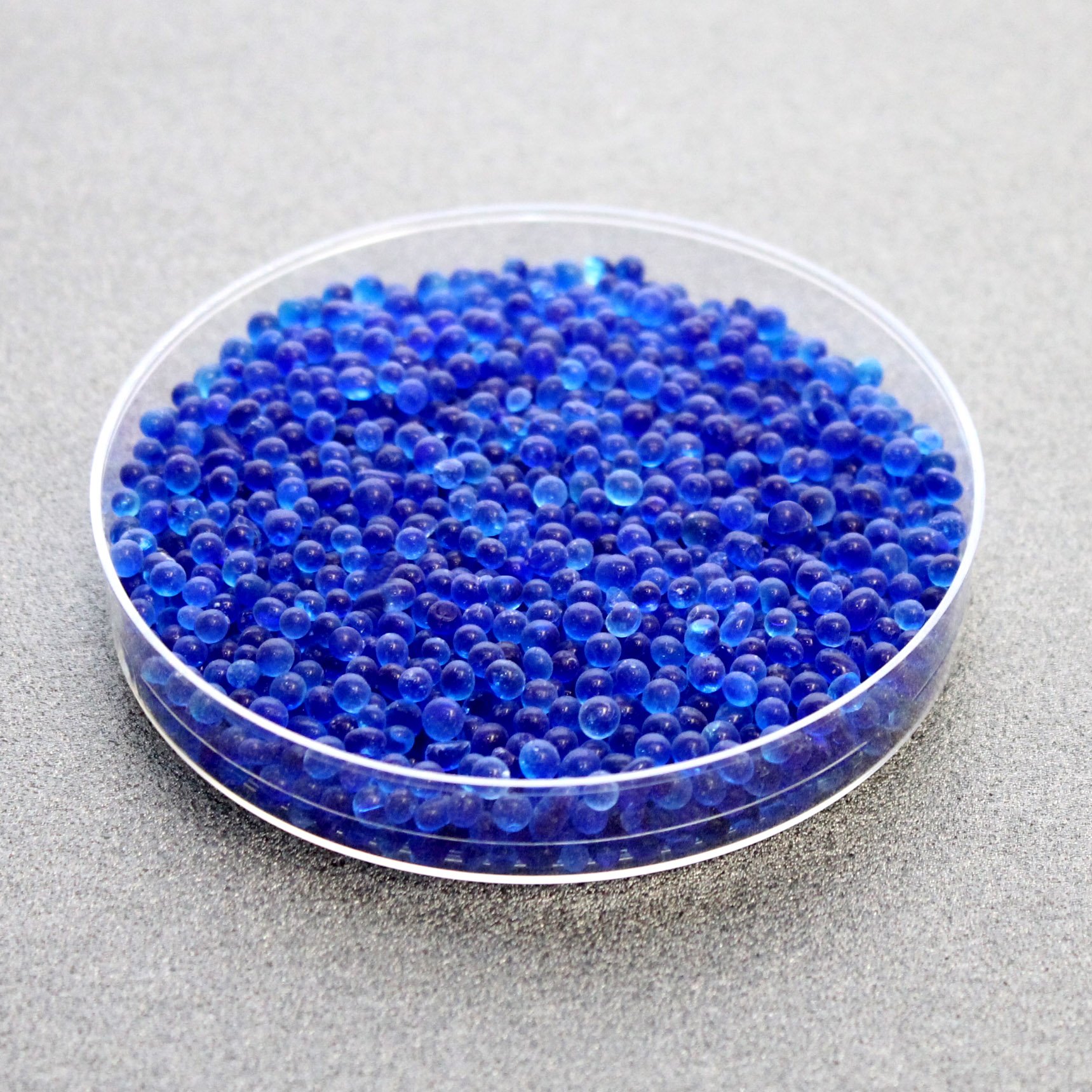44 LBS Blue Indicating Silica Gel Beads Desiccants (3-5mm) - Reusable Moisture Absorber for Storage, Shipping & Electronics Protection | Industrial Strength Silica Gel Bulk Pack | Turns Pink When Saturated