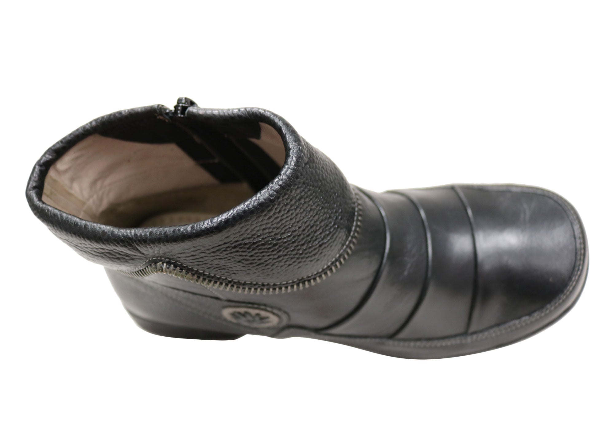 J Gean Hunter Women's Comfortable Leather Ankle Boots - Made in Brazil - Perfect for Casual Outings, Work & Fall/Winter Fashion