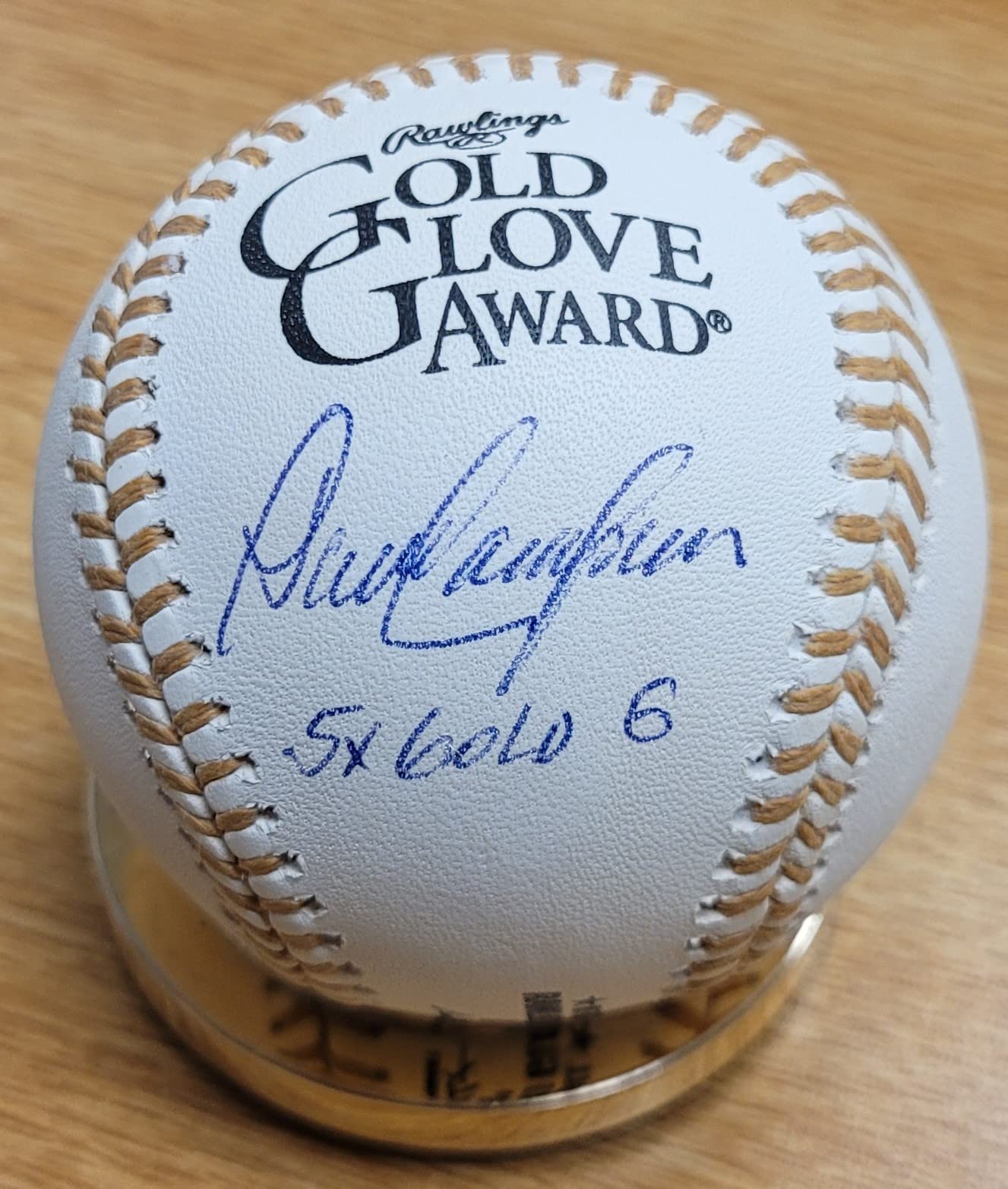 Autographed Dave Concepcion 5x Gold Glove Award Winner - Official Rawlings MLB Baseball - Perfect for Collectors, Sports Memorabilia Displays & Baseball Fan Gifts