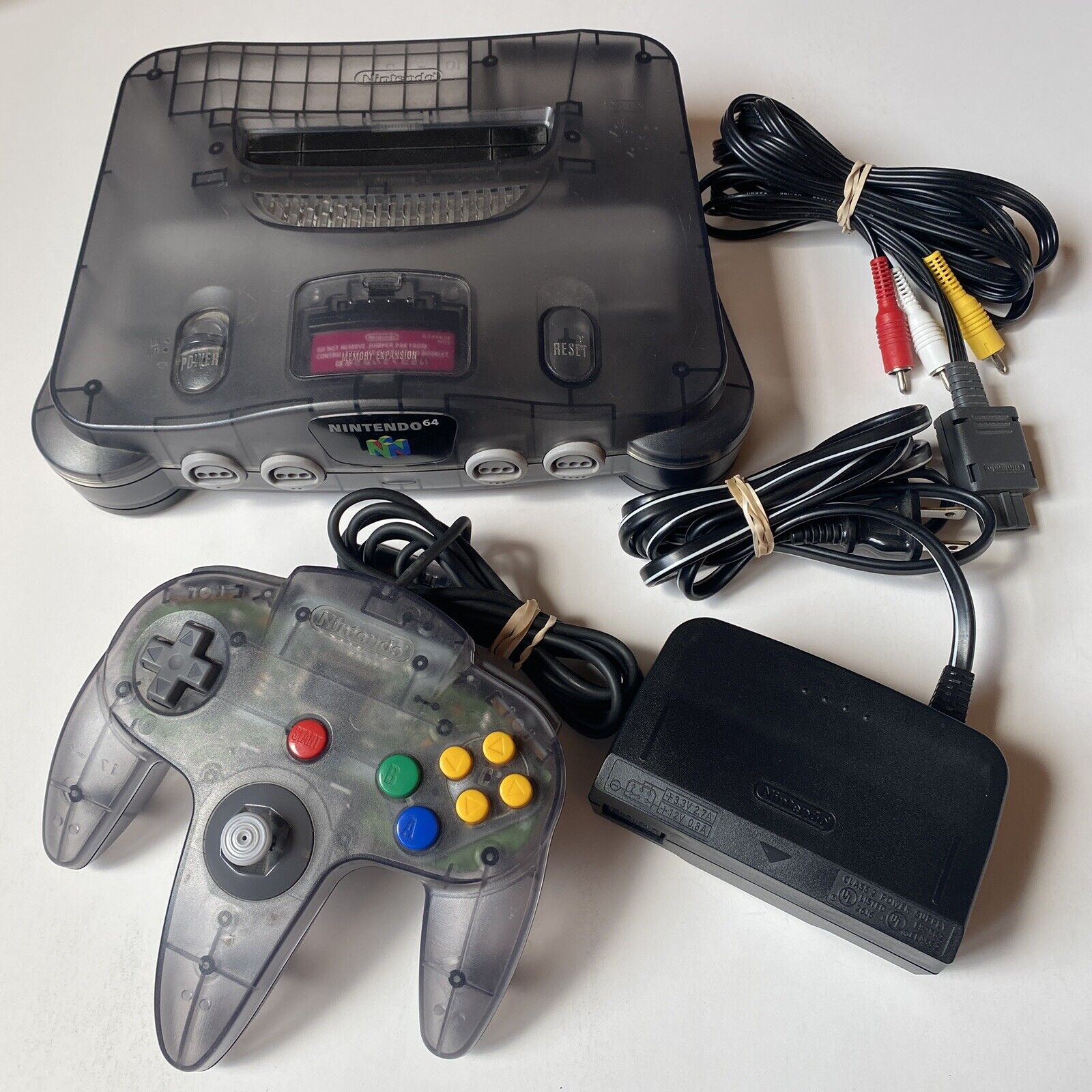 Original Nintendo 64 Console - Smoke Grey Edition | Retro Gaming System for Classic N64 Games | Perfect for Collectors & Nostalgic Gamers | Living Room, Game Room & Man Cave Decor