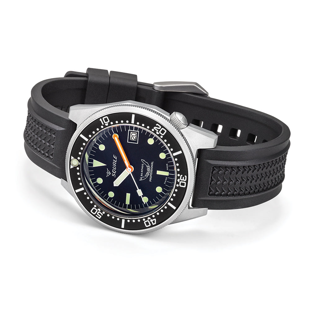 42mm Black Blasted Stainless Steel Watch with Black Rubber Strap - Stylish and Durable for Men, Perfect for Casual Wear, Sports, and Outdoor Activities