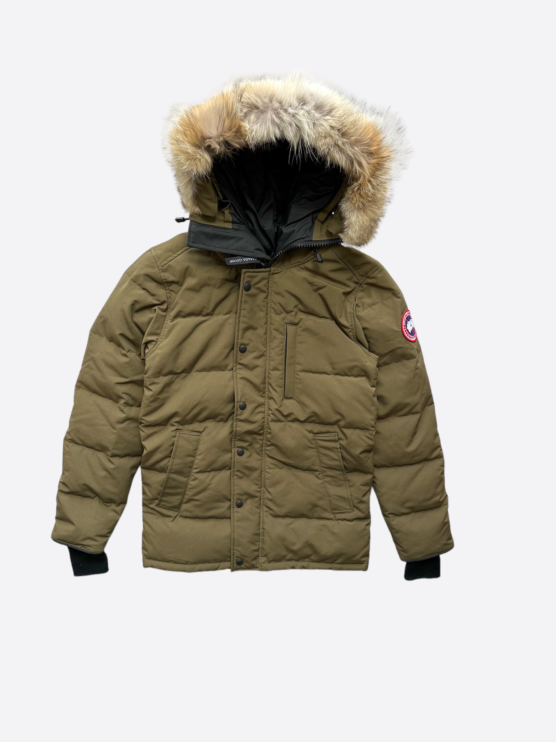 Canada Goose Carson Men's Military Green Parka Jacket - Winter Coat for Extreme Cold Weather, Outdoor Activities & Urban Style