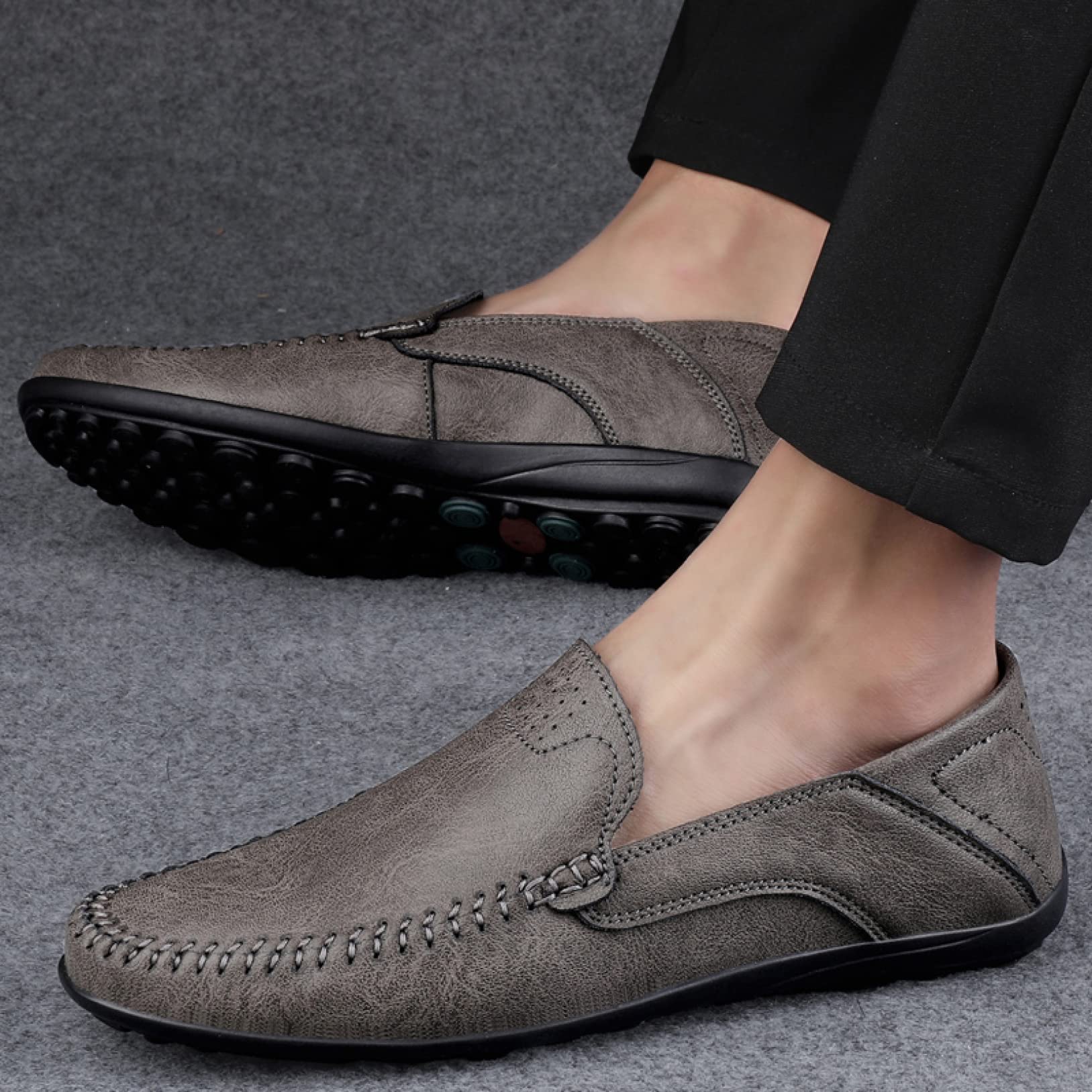 Men's Casual Slip-On Loafers - Lightweight Breathable Moccasin Boat Shoes for Men | Comfortable Driving & Leisure Shoes for Daily Wear, Travel, and Outdoor Activities