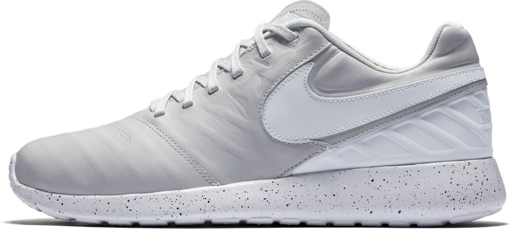 Nike Roshe Tiempo VI Men's Soccer Cleats - Pure Platinum/White | Lightweight Football Shoes for Training & Matches | Perfect for Turf & Artificial Grass Fields