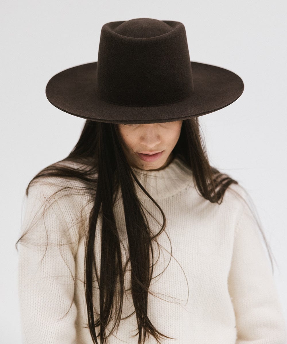 Stylish Upturned Brim Hat - Trendy Summer Sun Hat for Women - Perfect for Beach, Outdoor Activities & Fashion