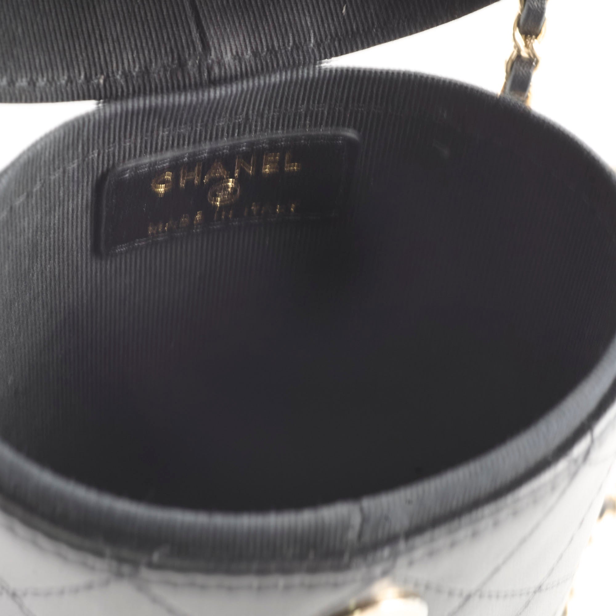 Chanel Round Vanity Case with Mirror 31 Series - Luxury Cosmetic Bag for Women | Perfect for Travel, Makeup Storage & Gift Giving
