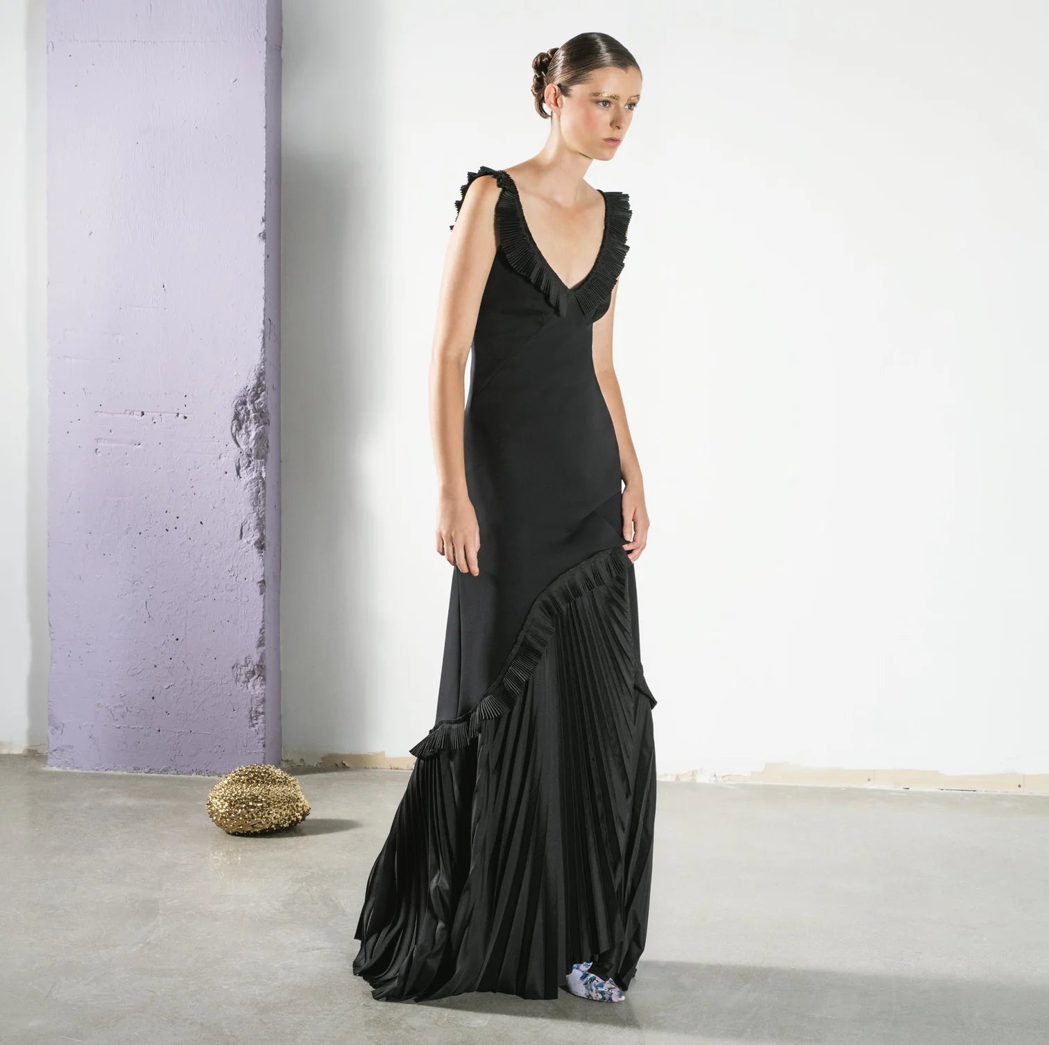 Asagao Gown - Soft Black Kimono Robe for Women | Comfortable Loungewear for Spa, Yoga & Relaxation at Home