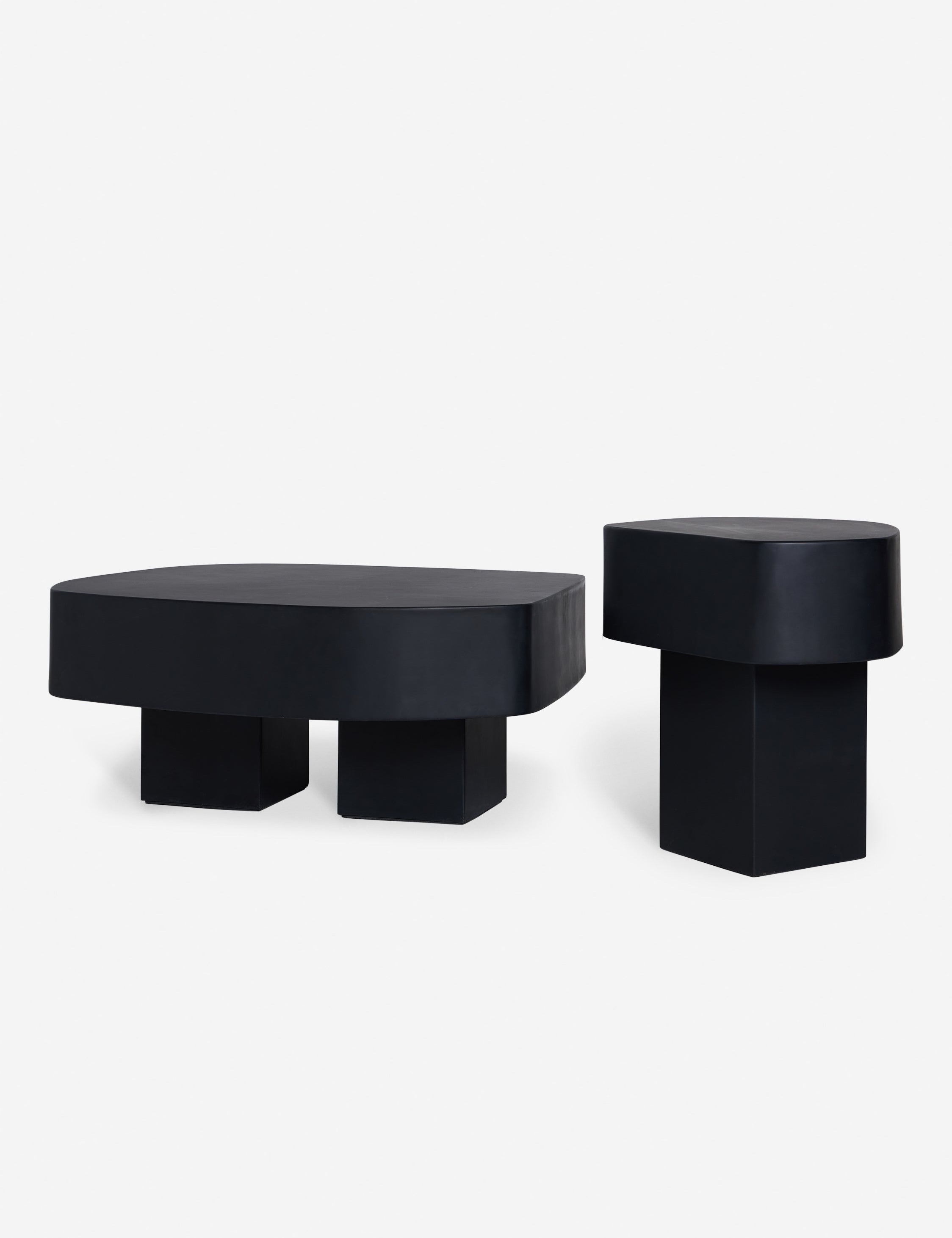 Sarah Sherman Samuel Armas Round Coffee Table - Indoor & Outdoor Use - Perfect for Patio, Living Room, and Garden Decor