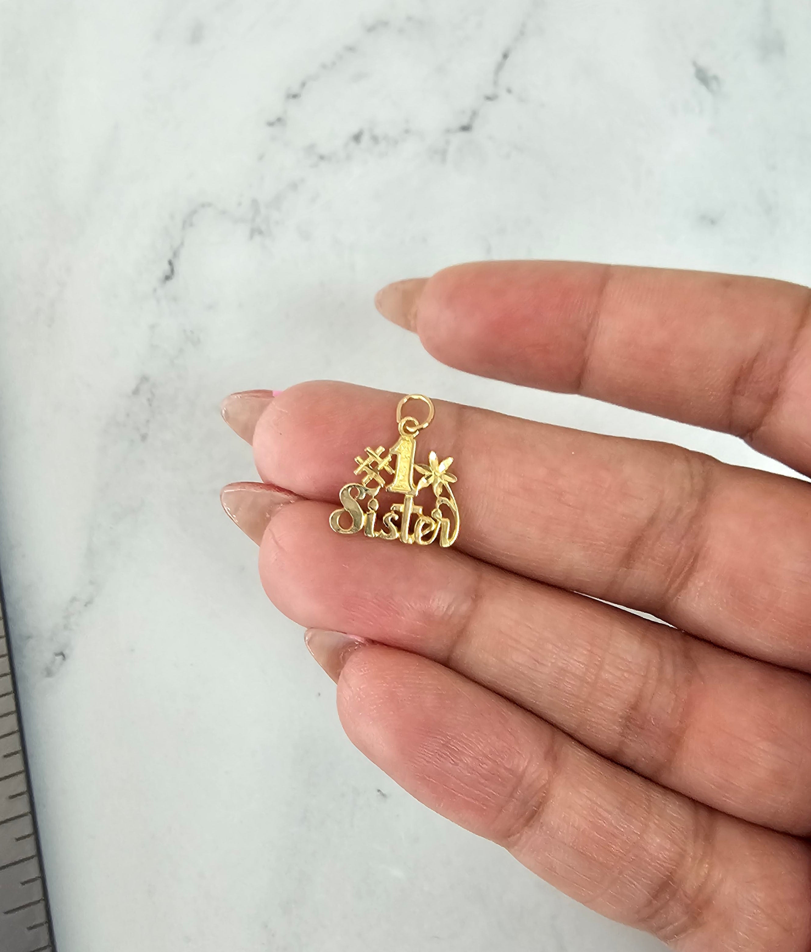 #1 Best Sister Gift - Diamond Cut Charm Necklace for Women - Perfect Birthday, Christmas & Anniversary Present - Jewelry for Sisters, Best Friends & Loved Ones