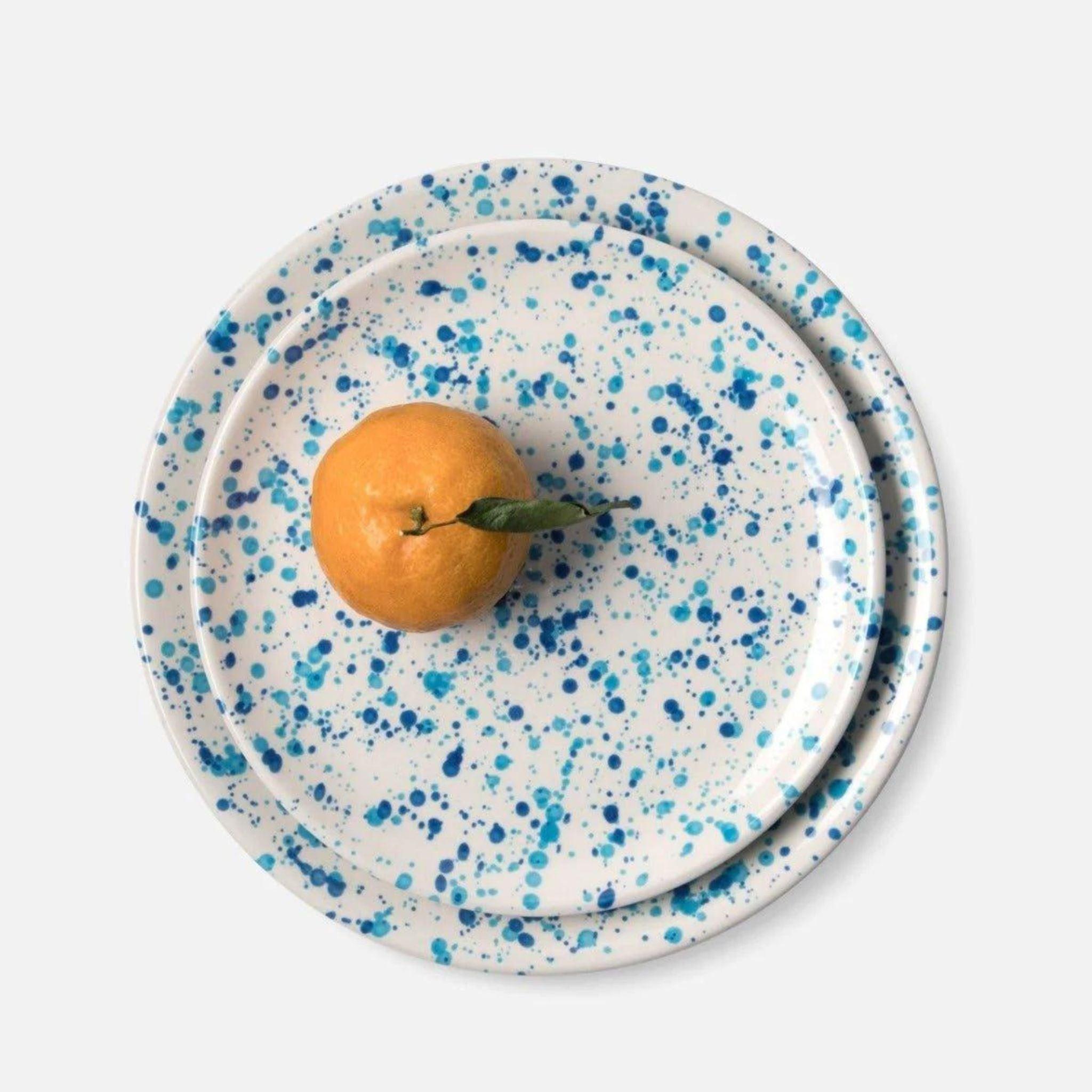 Blue and White Splatter Design Ceramic Dinnerware Set - 16 Piece Porcelain Plates, Bowls & Mugs for Modern Dining, Kitchen & Restaurant Use