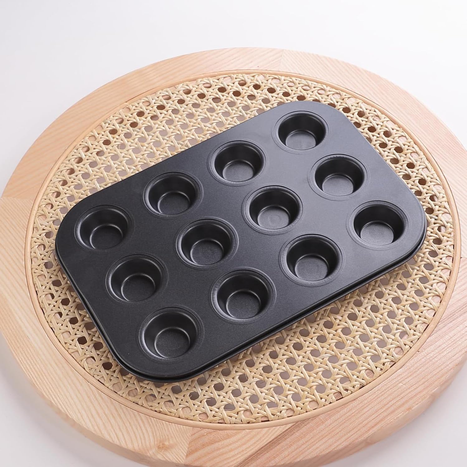 Non-Stick 12-Cup Muffin Pan for Baking Cupcakes, Cakes & Muffins | Premium Carbon Steel Cupcake Tray | Perfect for Home Baking, Parties & Gifts (Black)