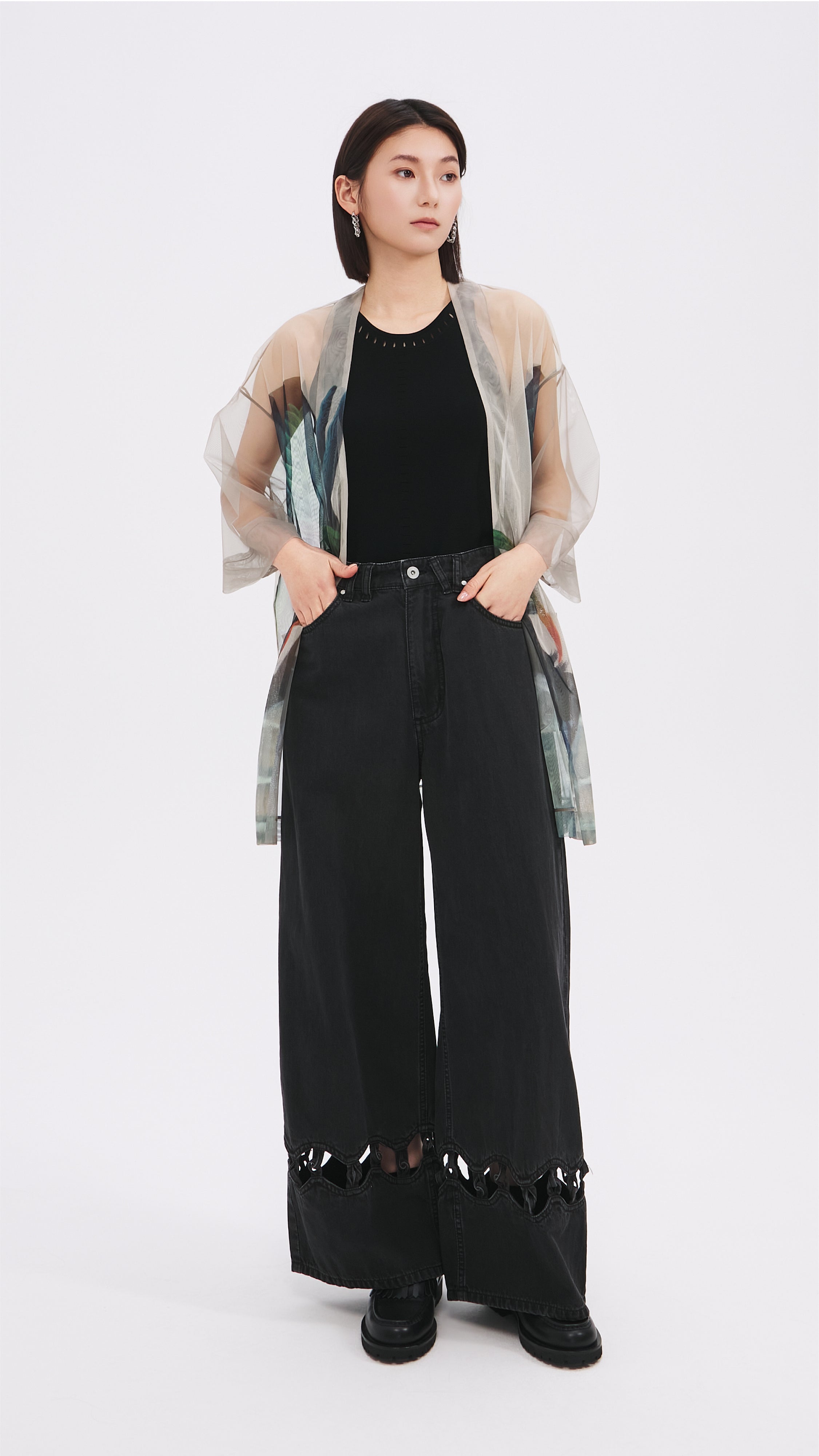 Stylish Cut Out Trims Jeans for Women - Trendy Distressed Denim Pants | Perfect for Casual Outfits, Streetwear & Everyday Wear