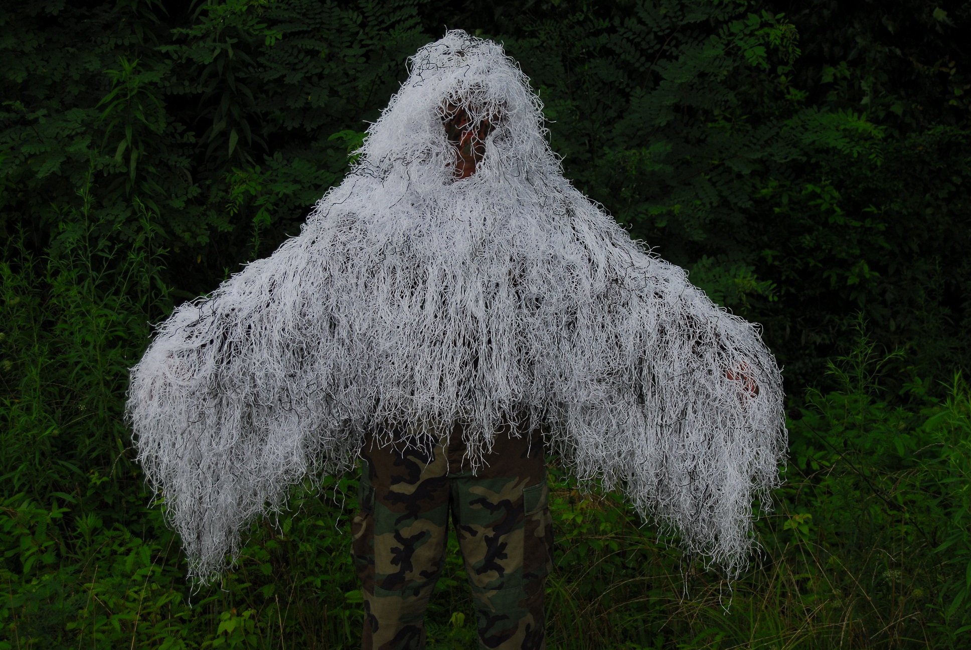 Ghillie Tracker - Premium Camouflage Hunting Suit for Outdoor Adventures | Perfect for Hunting, Airsoft & Tactical Training