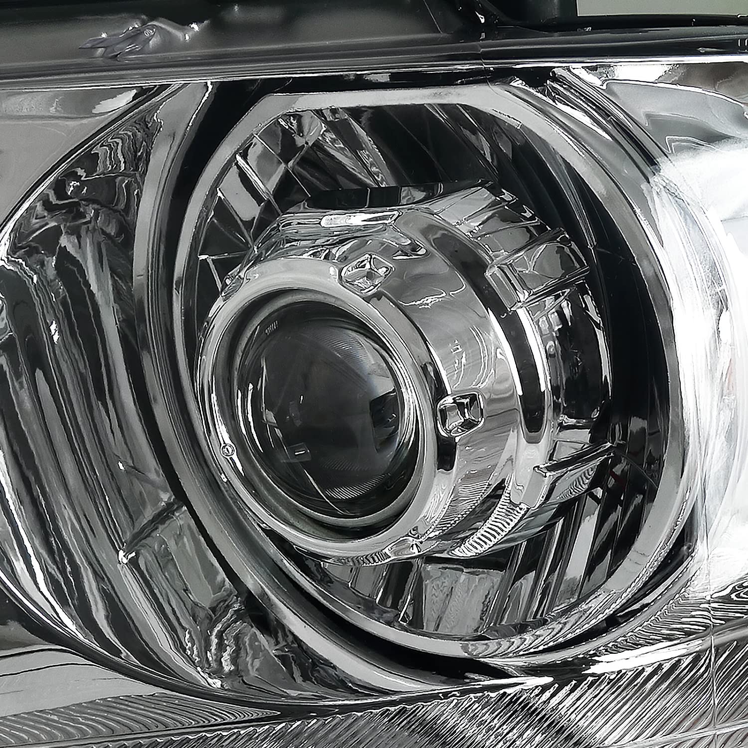 Spec-D Tuning Retrofit Chrome Projector Headlights for 2004-2008 Ford F150 & 2006-2008 Lincoln Mark LT - Left & Right Pair Headlamp Assembly - Upgrade Your Truck's Nighttime Visibility & Style