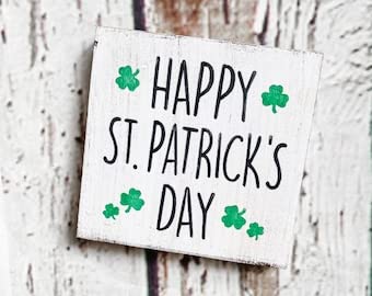 St. Patrick's Day Decor - Handmade Wooden Farmhouse Wall Plaque Sign for Home & House Decor | Perfect for St. Patty's Party, Irish-Themed Events & Rustic Wall Art