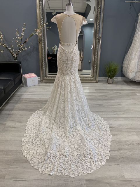 Calla Blanche Miley 18245 Sample Wedding Gown - Elegant A-Line Bridal Dress for Prom, Evening Gala & Formal Occasions