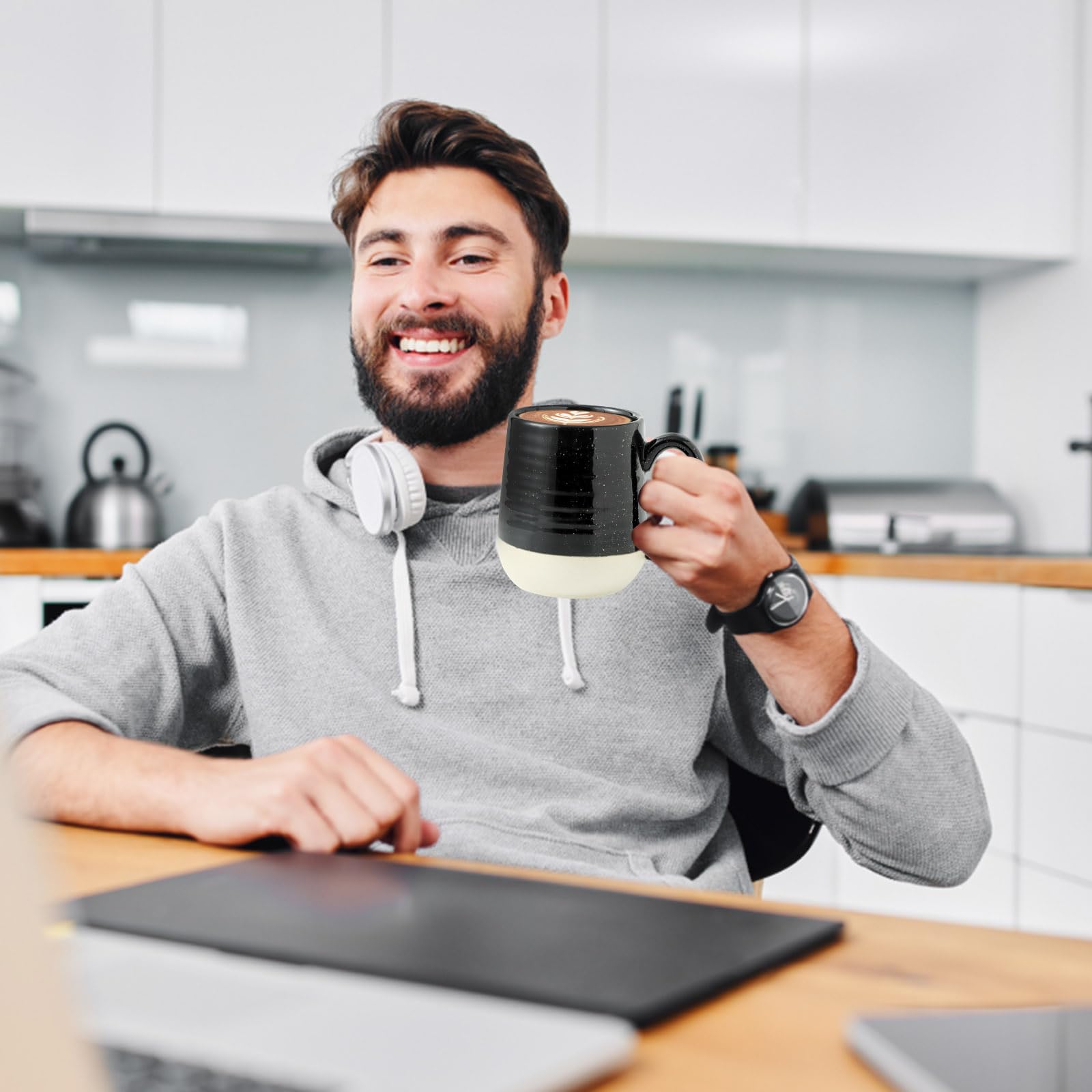 Hasense 15 oz Ceramic Coffee Mugs Set of 4 - Large Tea Cups with Handle for Men & Women - Microwave & Dishwasher Safe Black Latte Mugs - Perfect for Coffee, Tea, Hot Chocolate at Home, Office or Gifts