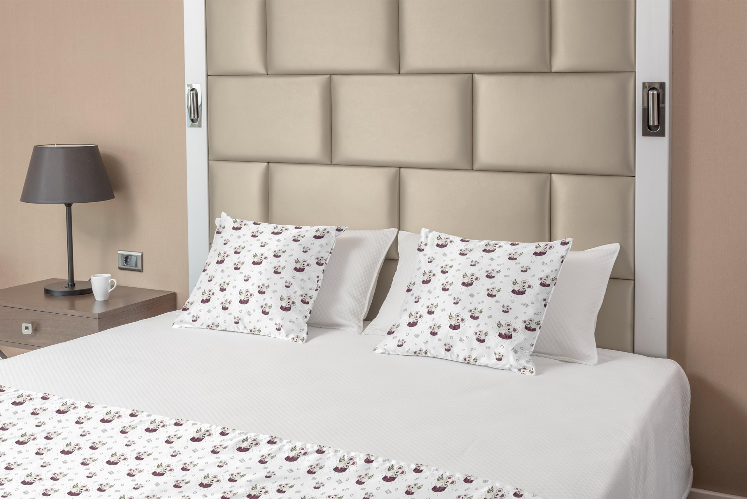Ambesonne Animal Bed Runner Set with Bear Koalas Pattern - Decorative Bedding Scarf & 2 Pillow Shams for King Size Beds - White Mauve Taupe - Perfect for Hotels, Homes, and Guest Room Decor