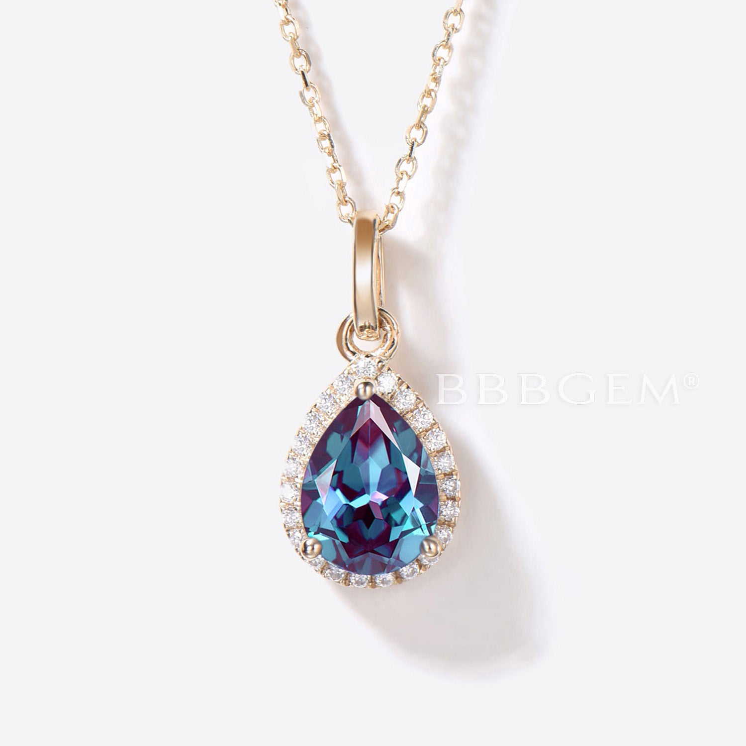 Exquisite Pear-Shaped Alexandrite & Halo Moissanite Pendant Necklace | Color-Changing Gemstone Jewelry for Women | Perfect for Anniversaries, Birthdays & Special Occasions