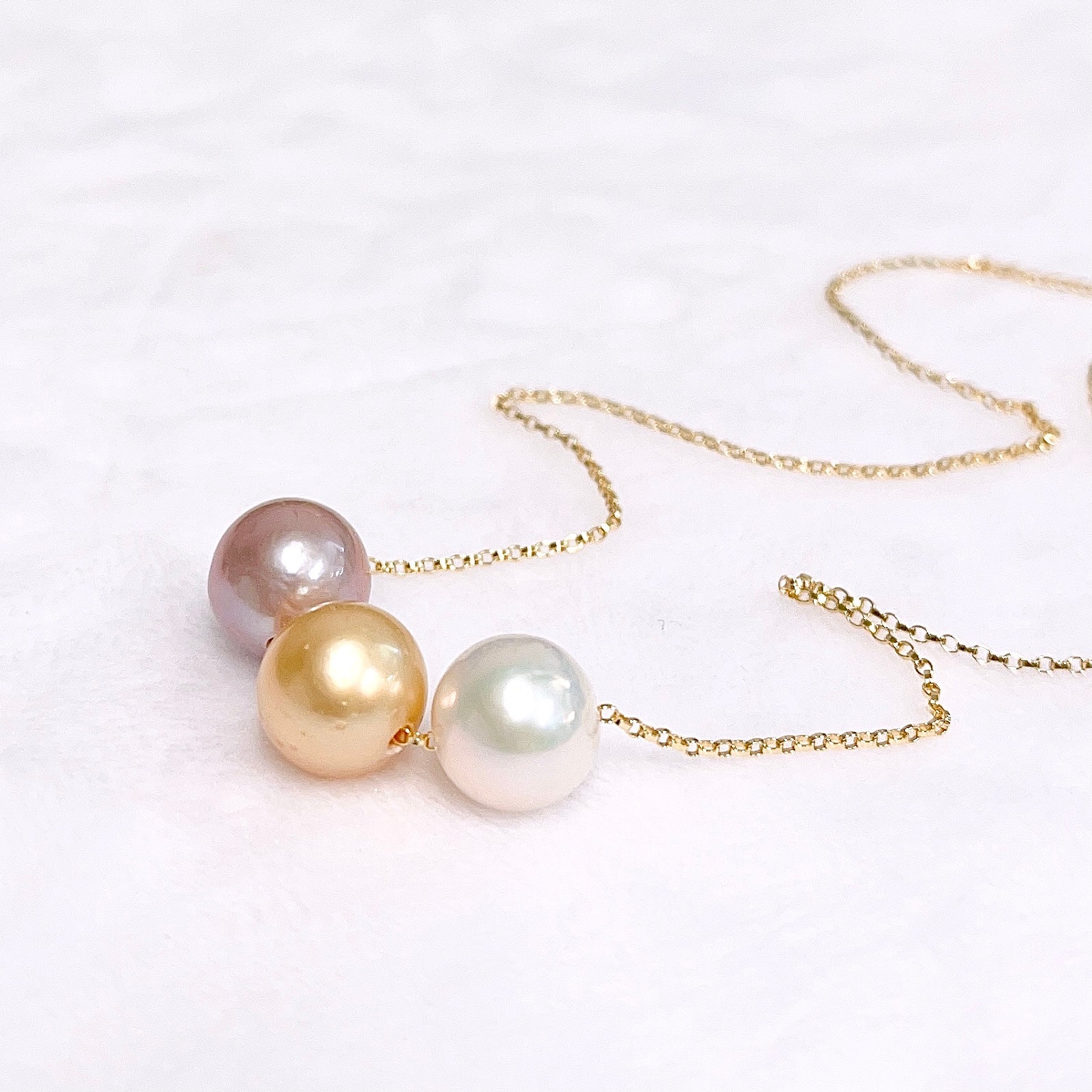 KRISTI Gold South Sea & Edison Pearls Necklace (N404) - Elegant Pearl Jewelry for Women, Perfect for Weddings, Parties & Special Occasions