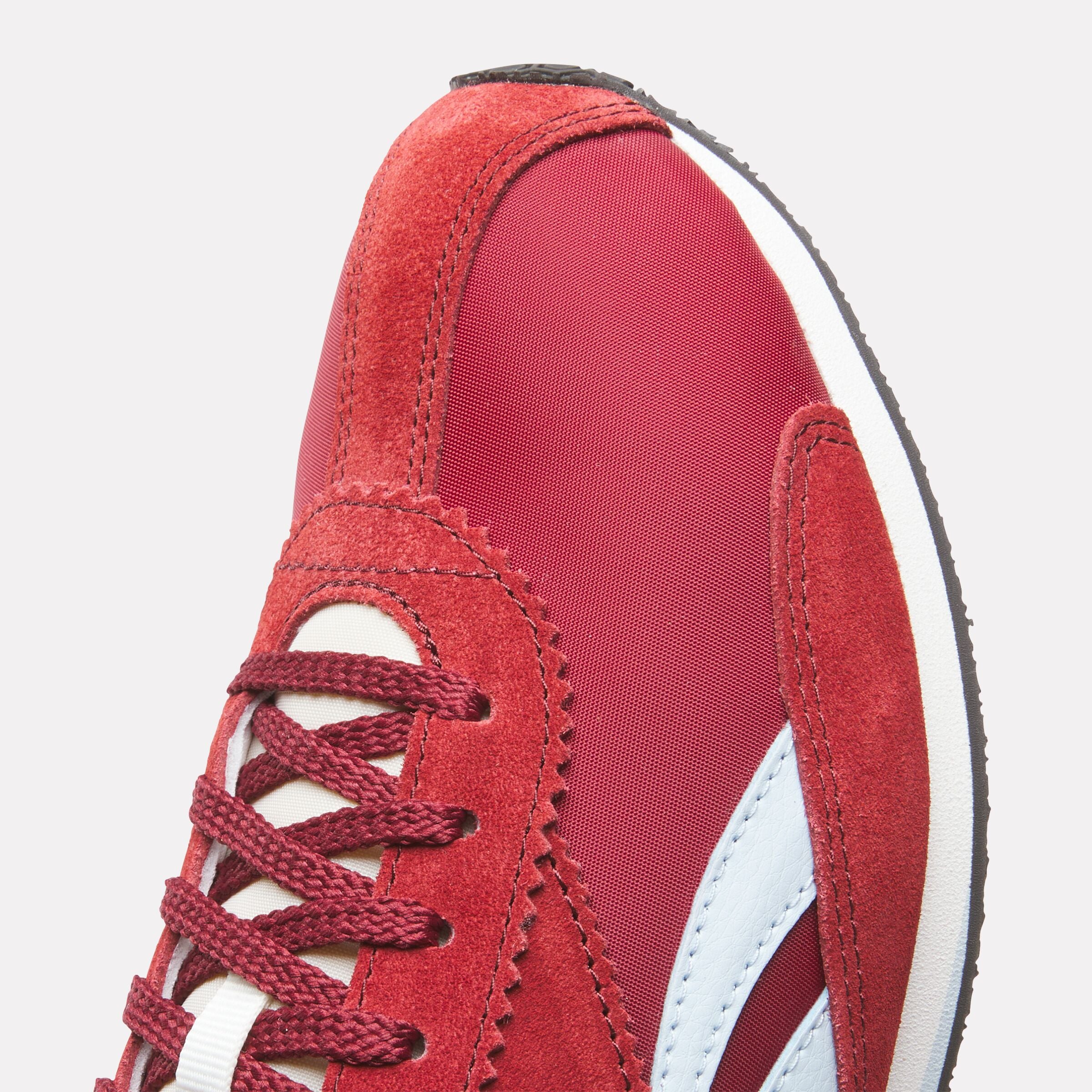 Reebok R400 Classic Running Shoes for Men & Women - Burgundy & Glass Blue - Lightweight & Comfortable for Jogging, Gym Workouts & Daily Wear
